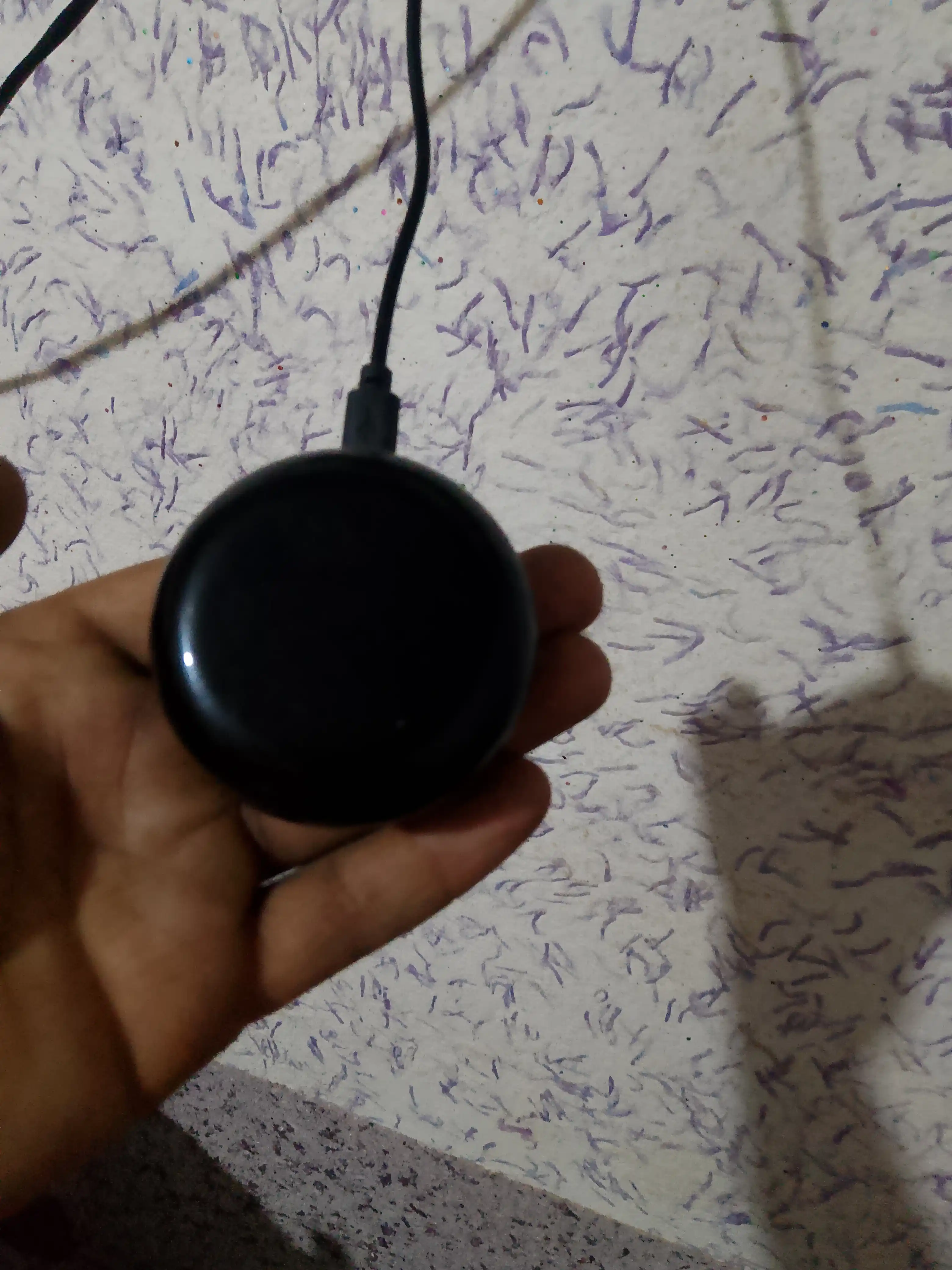 Aqlli universal pult Alisa/Marusya uchun – ovoz bilan boshqariladigan IQ-kontroller