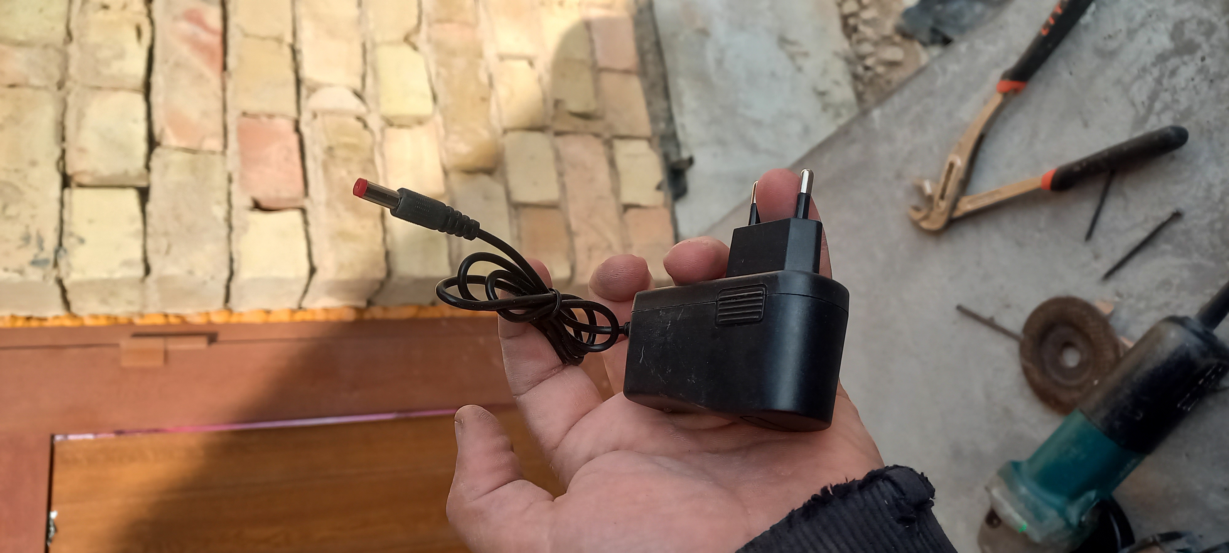 Shurup batareya, zaryadnik 21V/ 36V/ 48V/ 98V Lazer batareya, zaryadnik 5V
