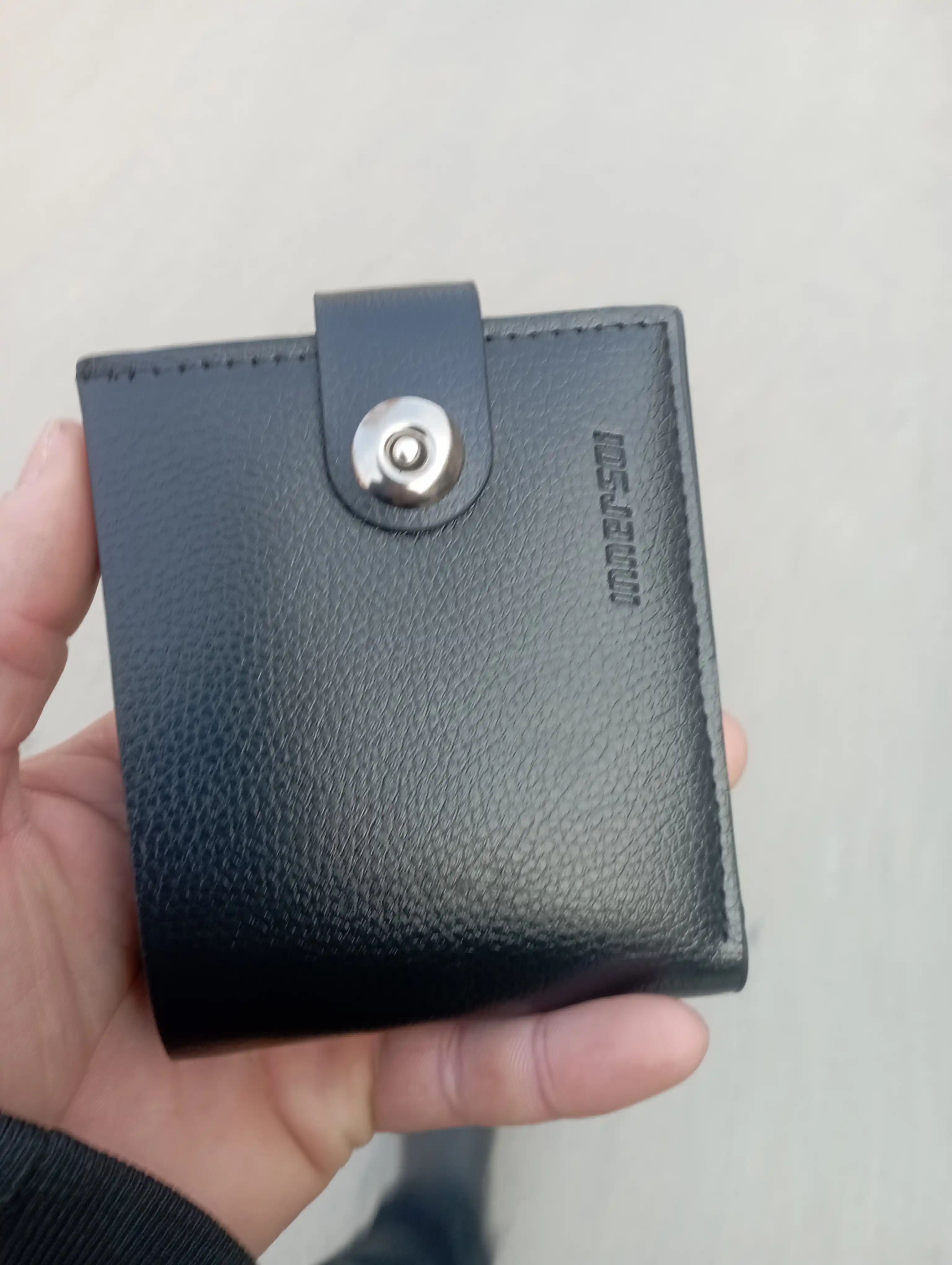 Erkaklar hamyoni, portmone, tugmali qulflash eko charm kashelek, o'lcham 12 * 10 sm