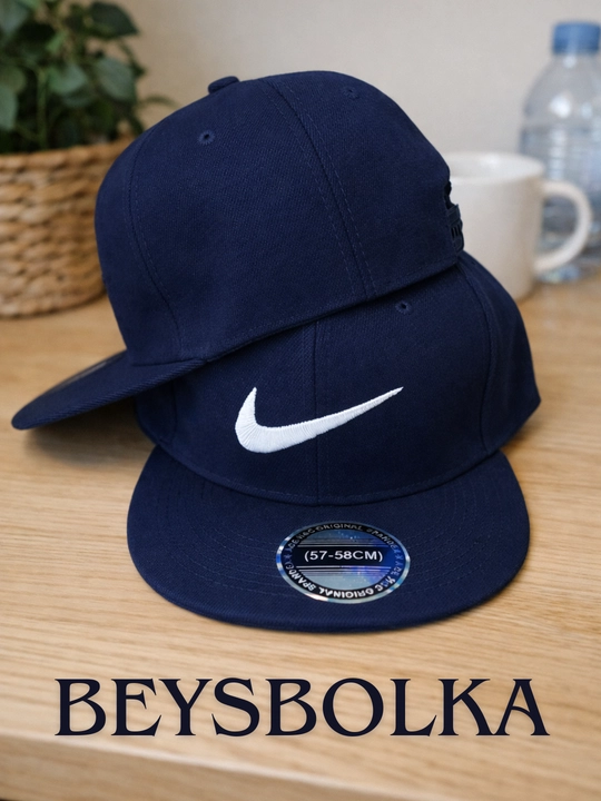 Бейсболка, плоский козырек, мужская кепка