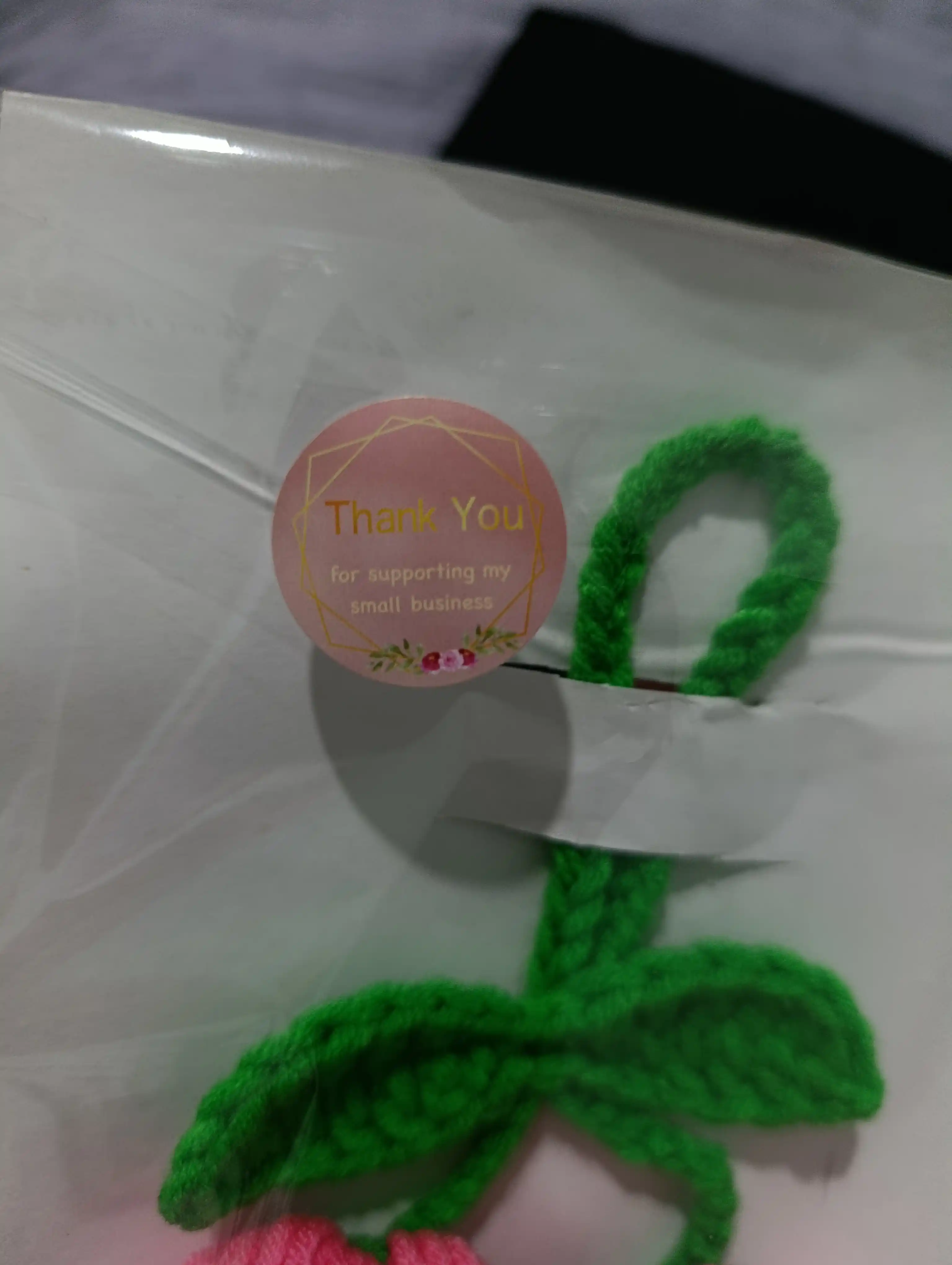 Стикеры со словами THANK YOU, HANDMADE WITH LOVE