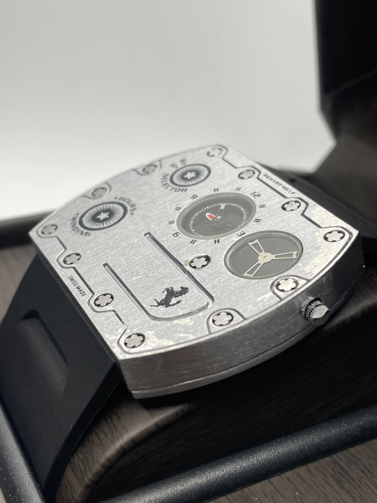 Ручные часы Richard Mille x Ferrari RM UP-01 для мужчин