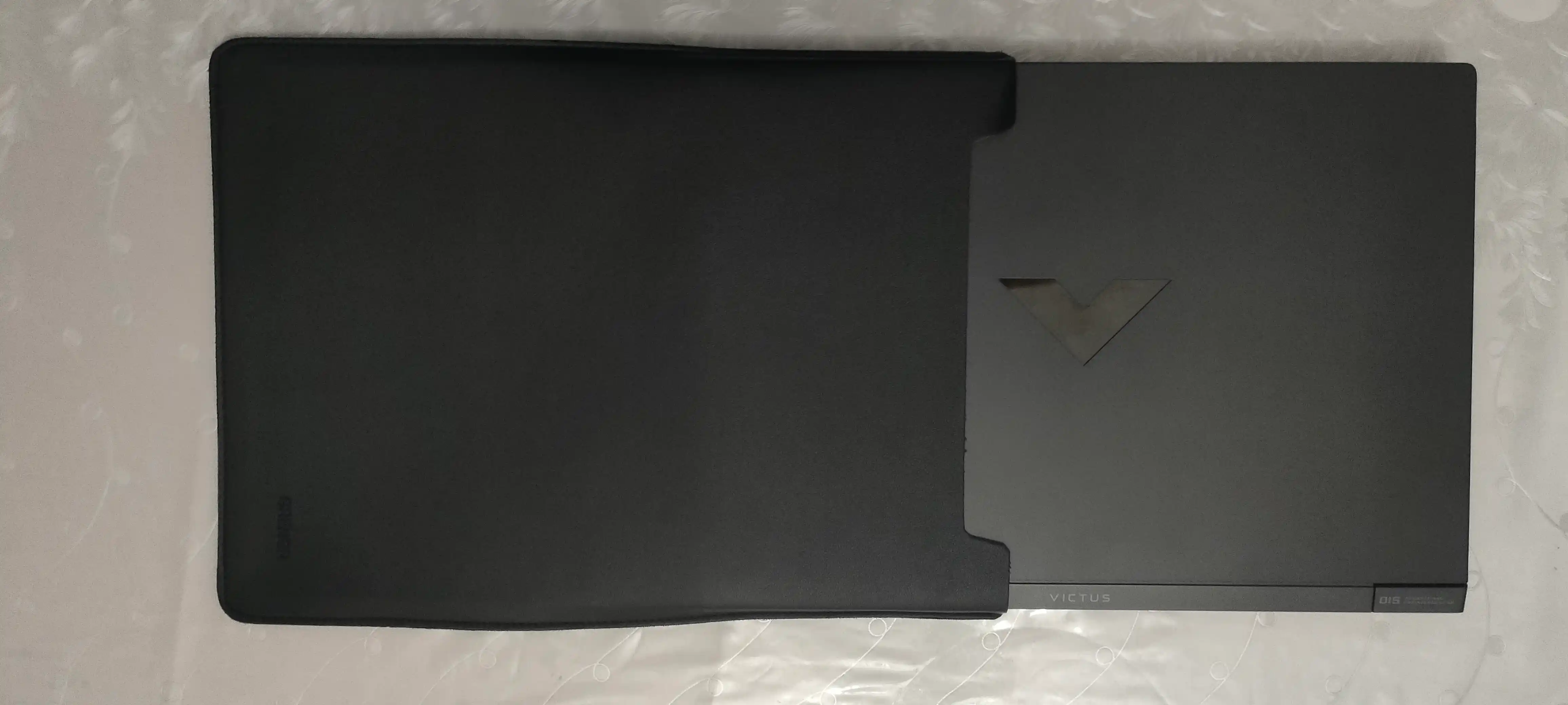 Чехол сумка для ноутбука 13-15" и MacBook, защитный кейс из эко кожи
