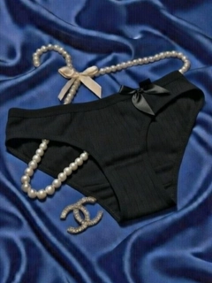 Qora