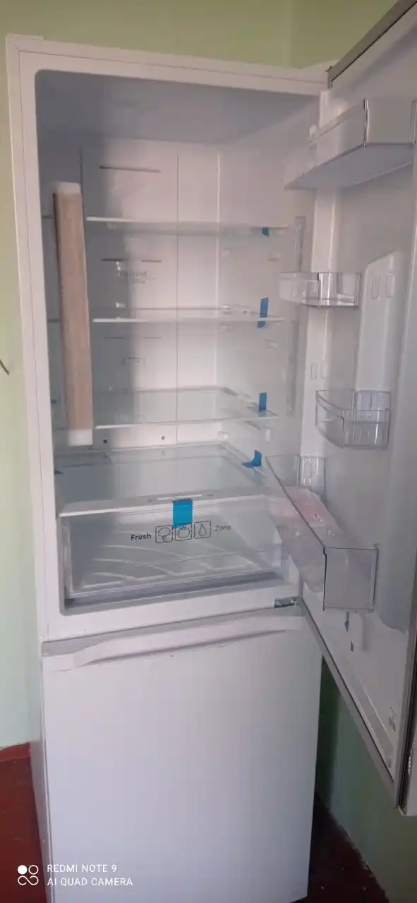 Sovutgichlar Premier PRM-317BFNF, 317 litr, Inverter, No Frost
