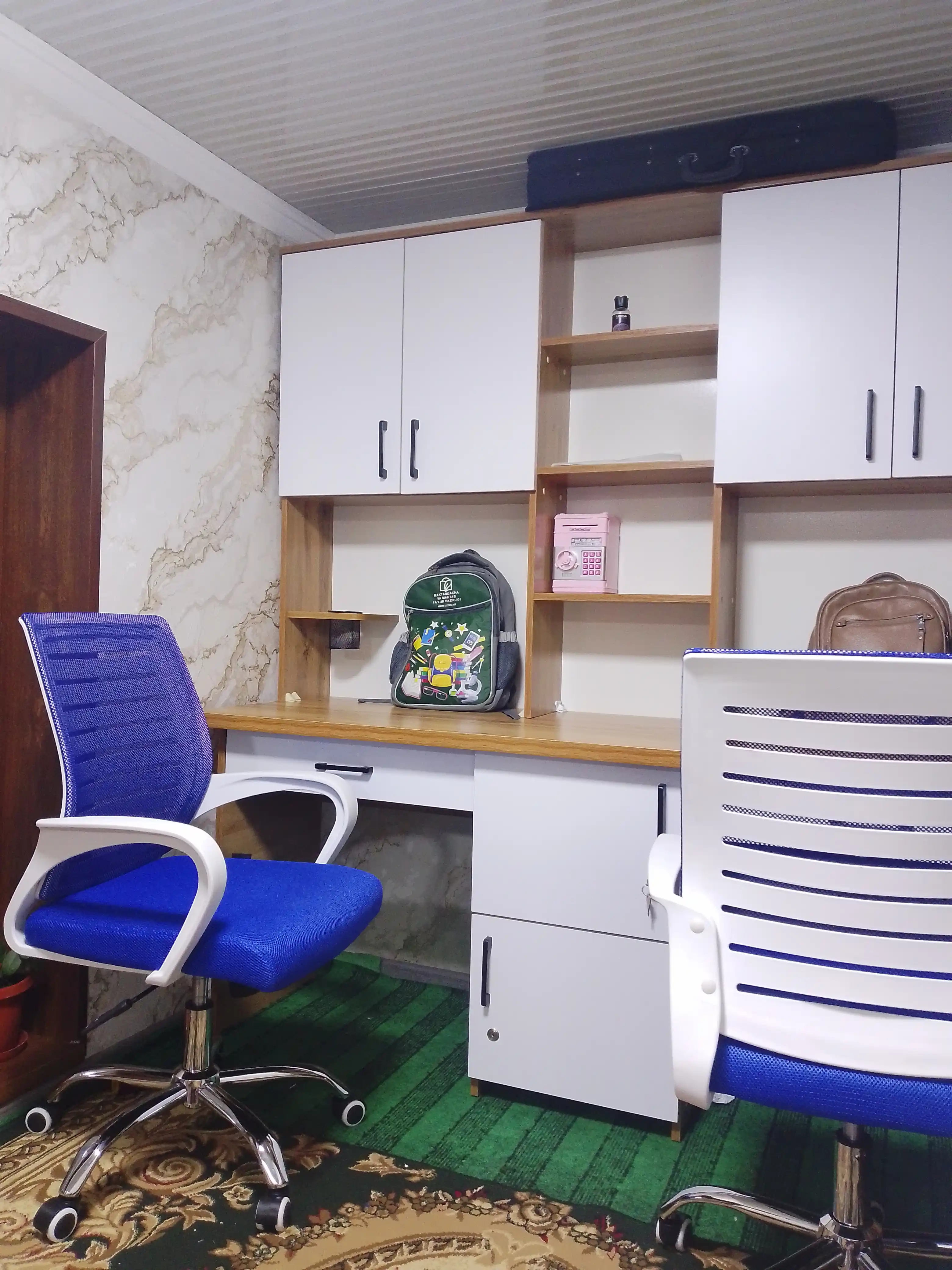 Ofis va kompyuter kreslosi TASK, setka, tebranadigan kreslo, kreslolar, ergonomik kreslo