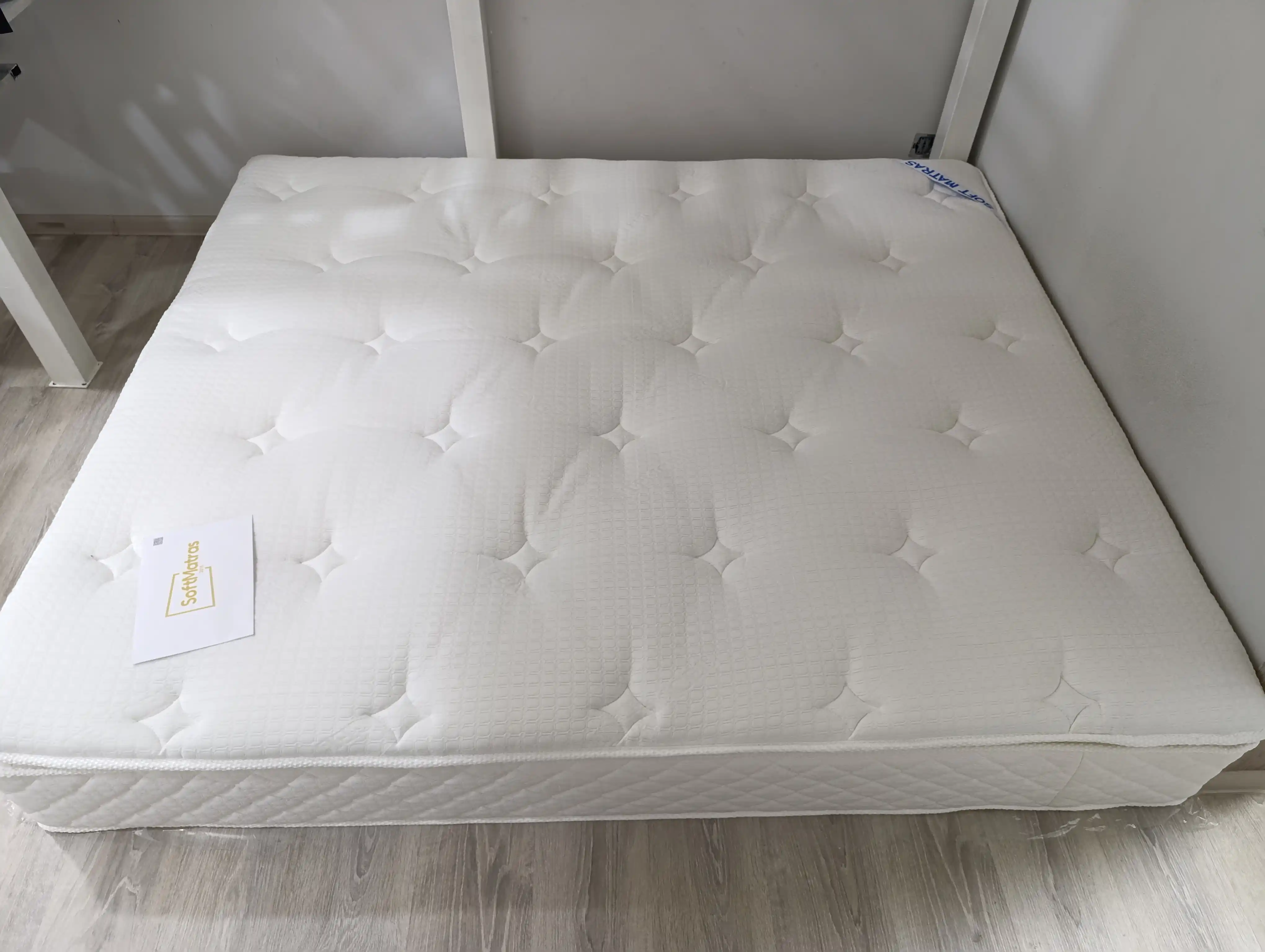 Matras Crystal, anatomik (bir kishilik va ikki kishilik, balandligi 29 sm)