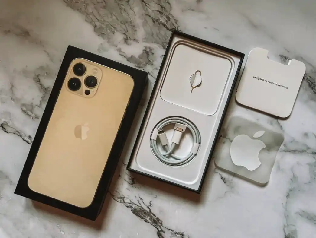 Смартфон Apple iPhone 13 Pro MAX, 128/256 ГБ, SIM+sim, чехол и стекло в подарок