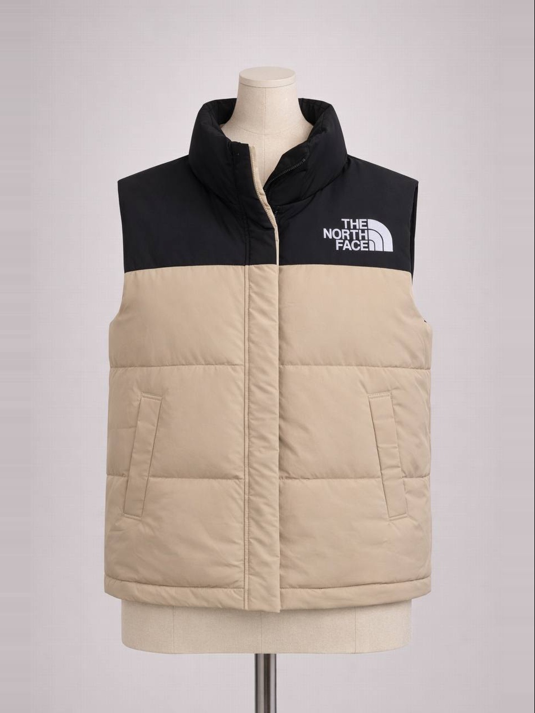 Женская теплая безрукавка The North Face (пуховая куртка) - 