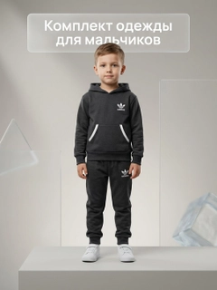 Черное стекло