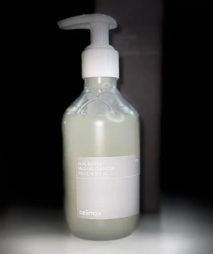 Celimax Mild Gel Cleanser — мягкий гель для умывания лица, для чувствительной