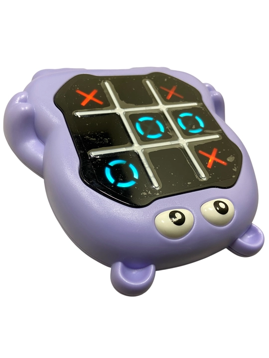Bolalar uchun jirafa mini-konsolini rivojlantiruvchi Tic-Tac-Toe krest-nolik elektron o‘yini