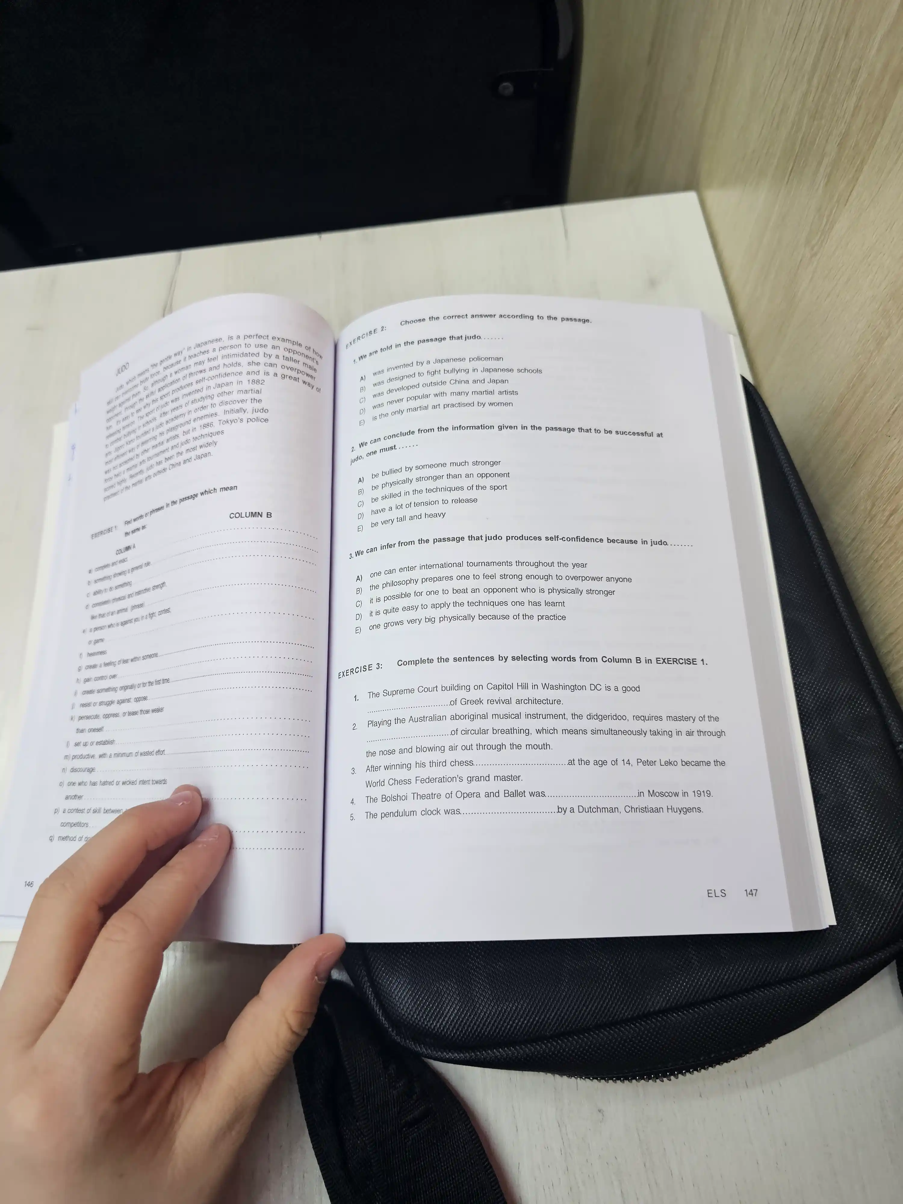ELS English Language Students, English Through Reading, A4