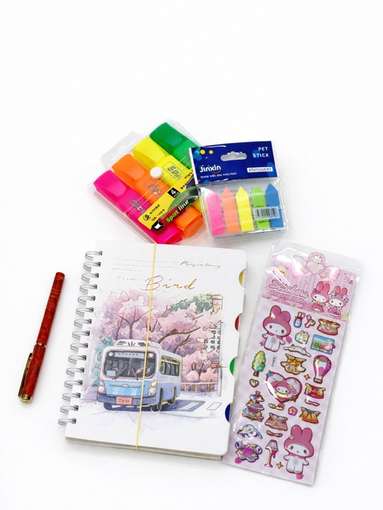 Ayollarga Sovg'a uchun to'plam Bloknot katakli A5,marker,ruchka,stiker,yopishqoq tasmalar - 