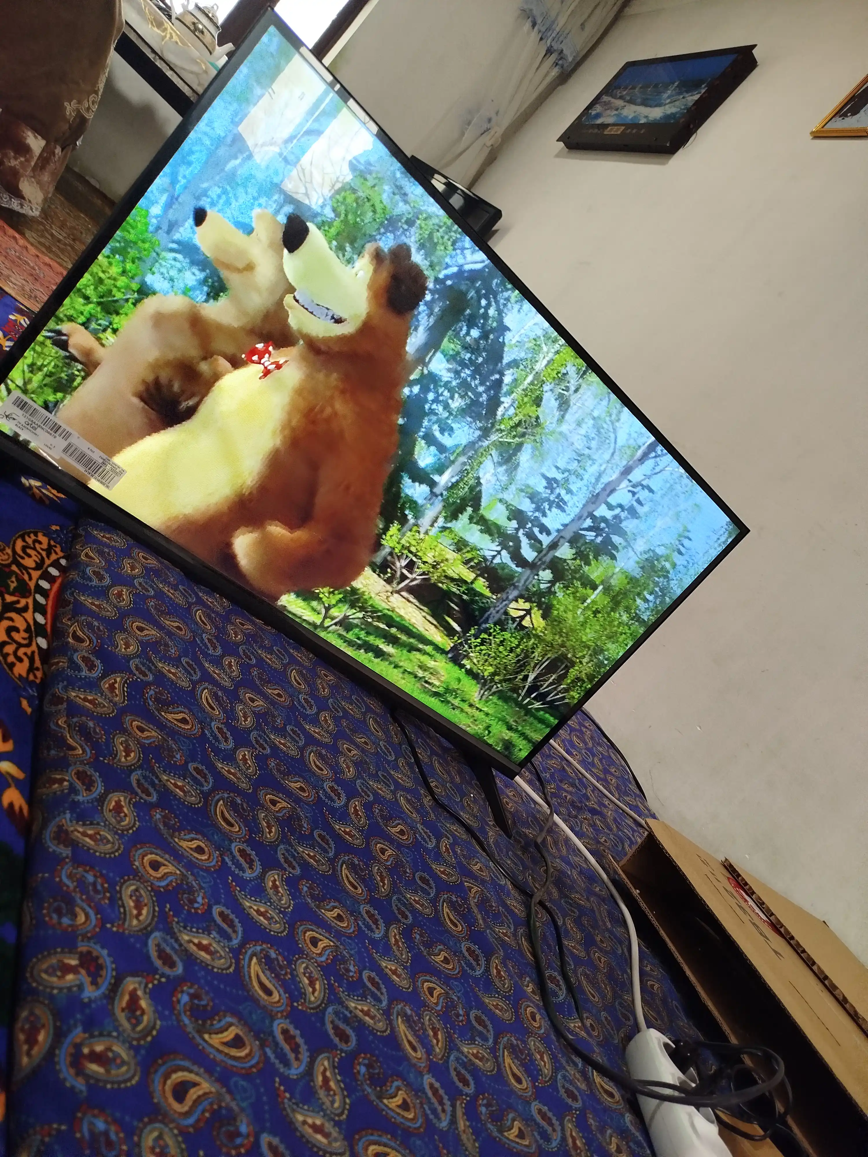 Smart Artel A32NHCH001 32" HD televizor, ovozli qidiruv pulti