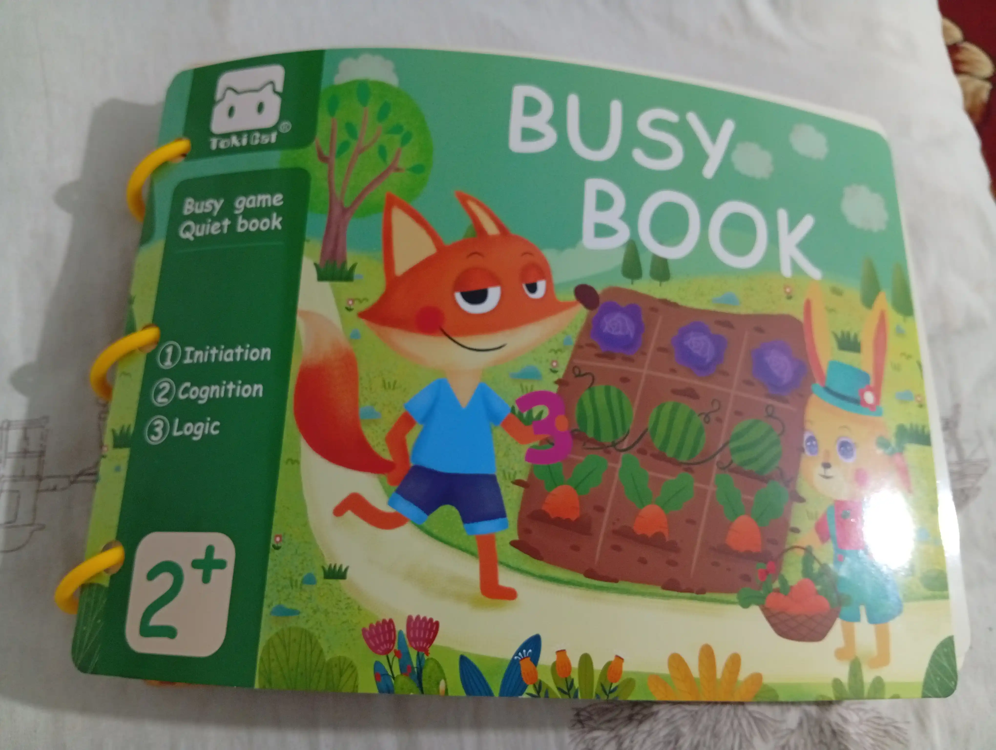 Busy Book Birinchi so‘zlar bu bolalar uchun  ingliz tilidagi kitob, rivojlantiruvchi