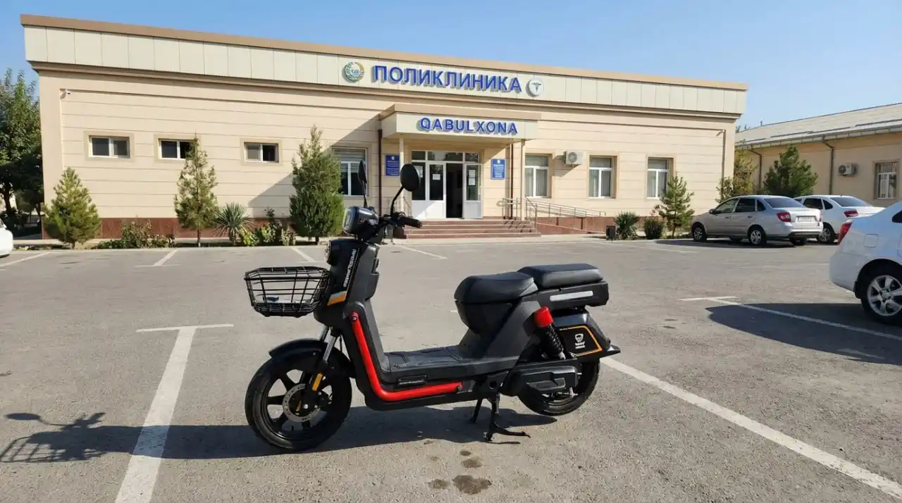Tezkor elektr skuter ixcham moped shahar uchun akkumulyatorsiz