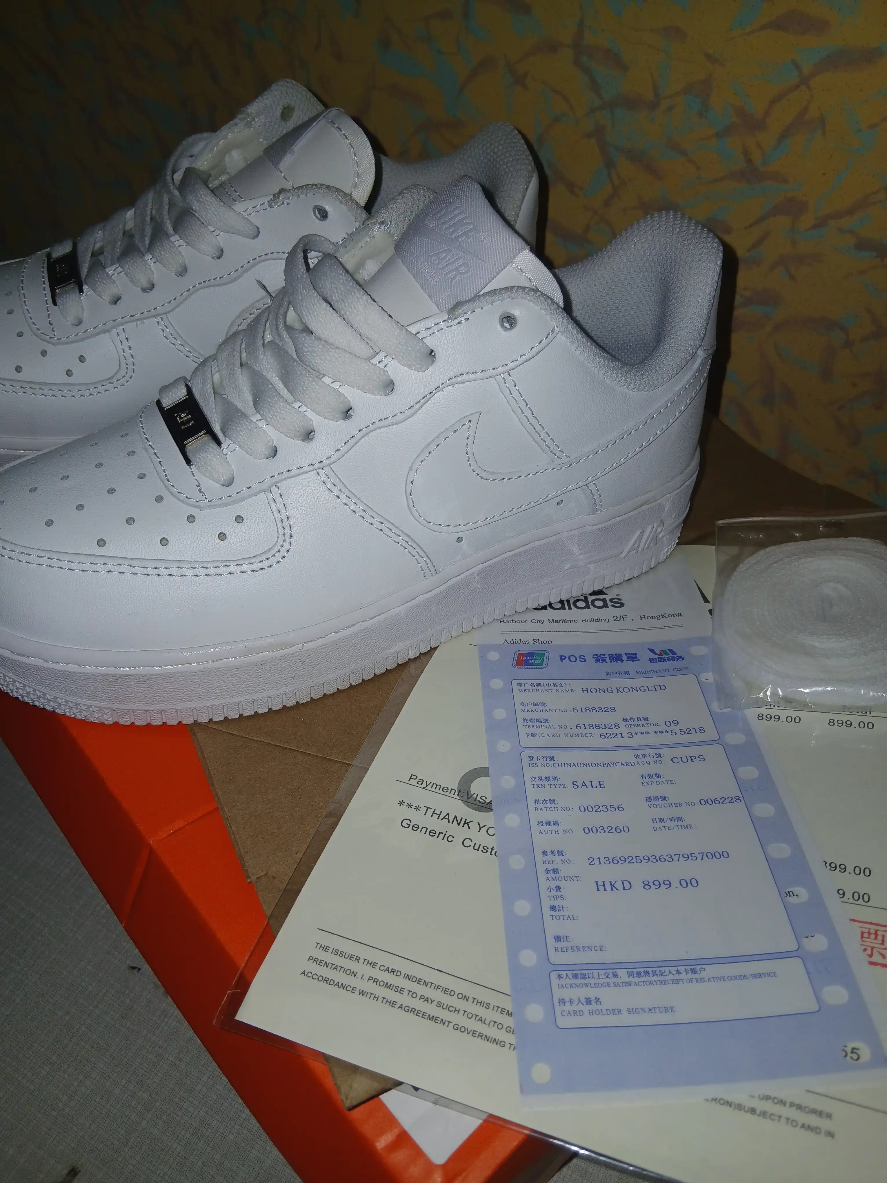 Nike Air Force 1 Classic – Oq rangli universal krossovkalar karobka hujjatlari bilan