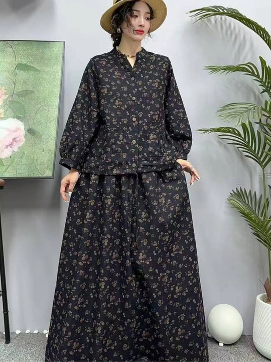 Ayollar dvoyka kostyumi oversize 2v1 paxta 100% 48–56 rubashka va yubka cho‘ntakli, yozgi - 