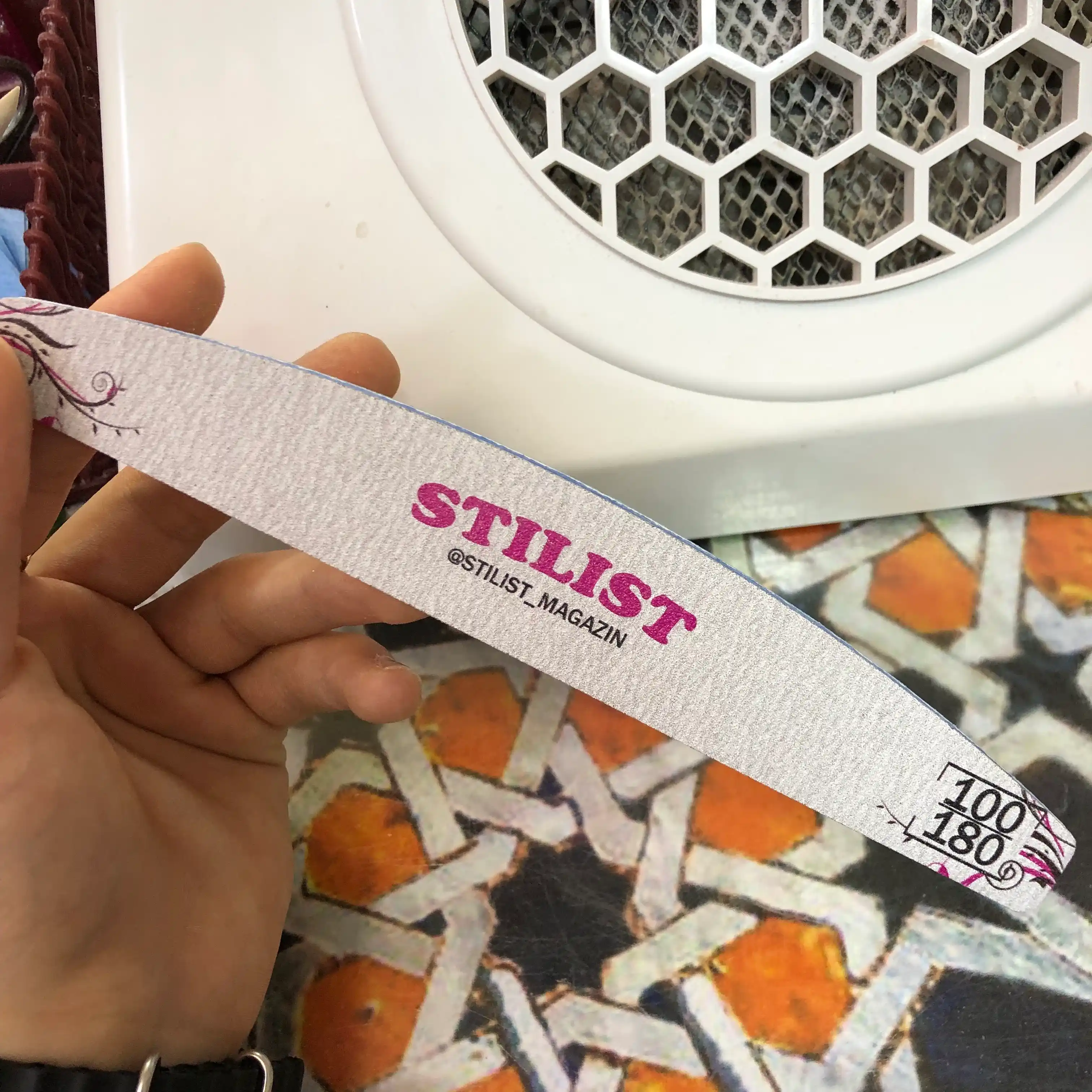 Пилка для ногтей STILIST 100/180 грит двухсторонняя для маникюра STILIST_STORE