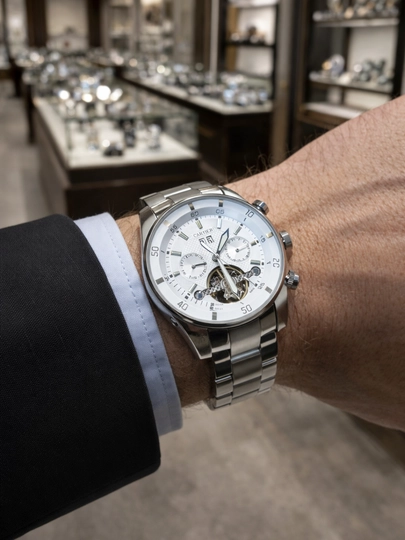 Мужские часы Cartier