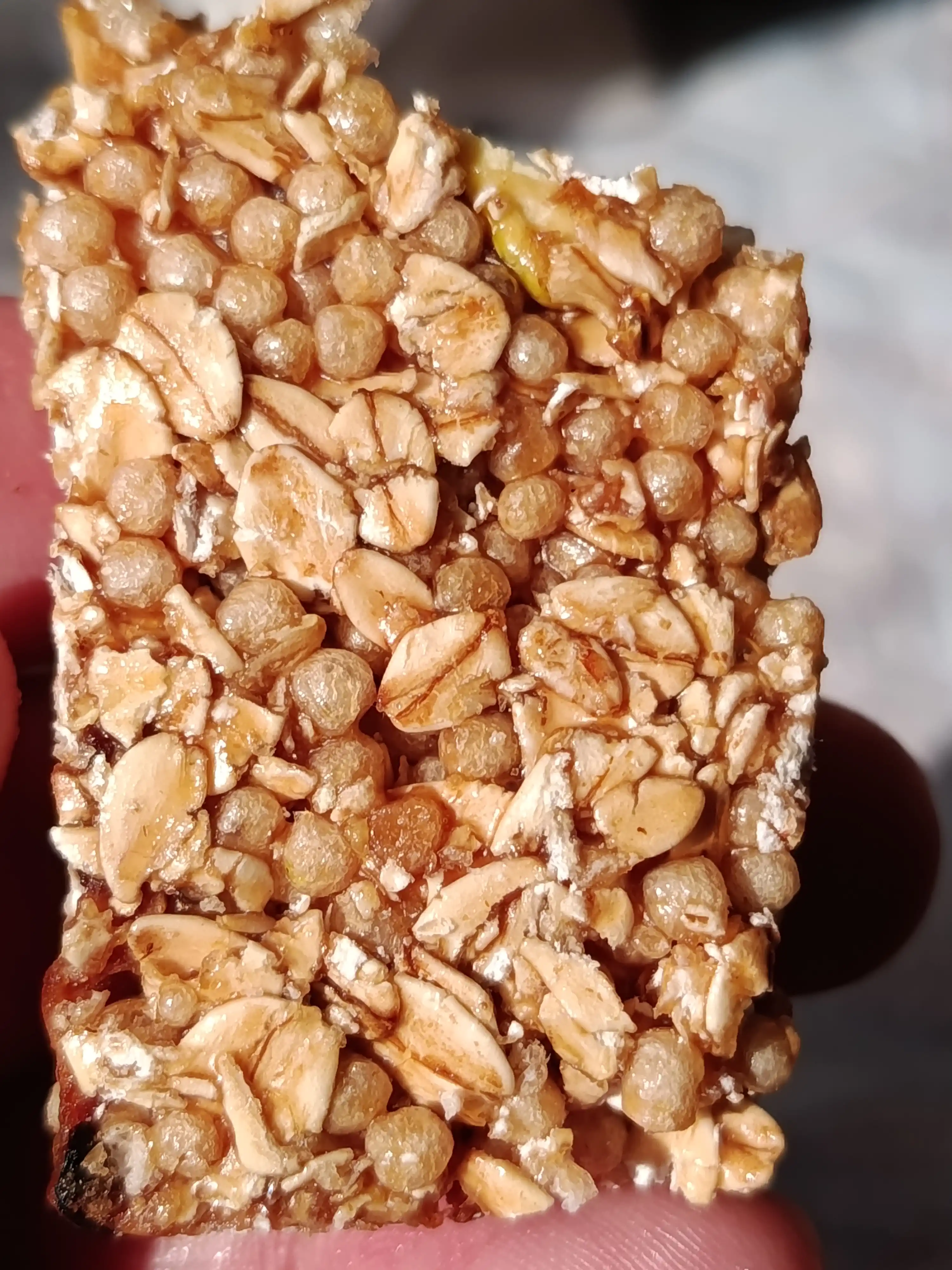Батончик Granola фисташки и дыня, 35 г