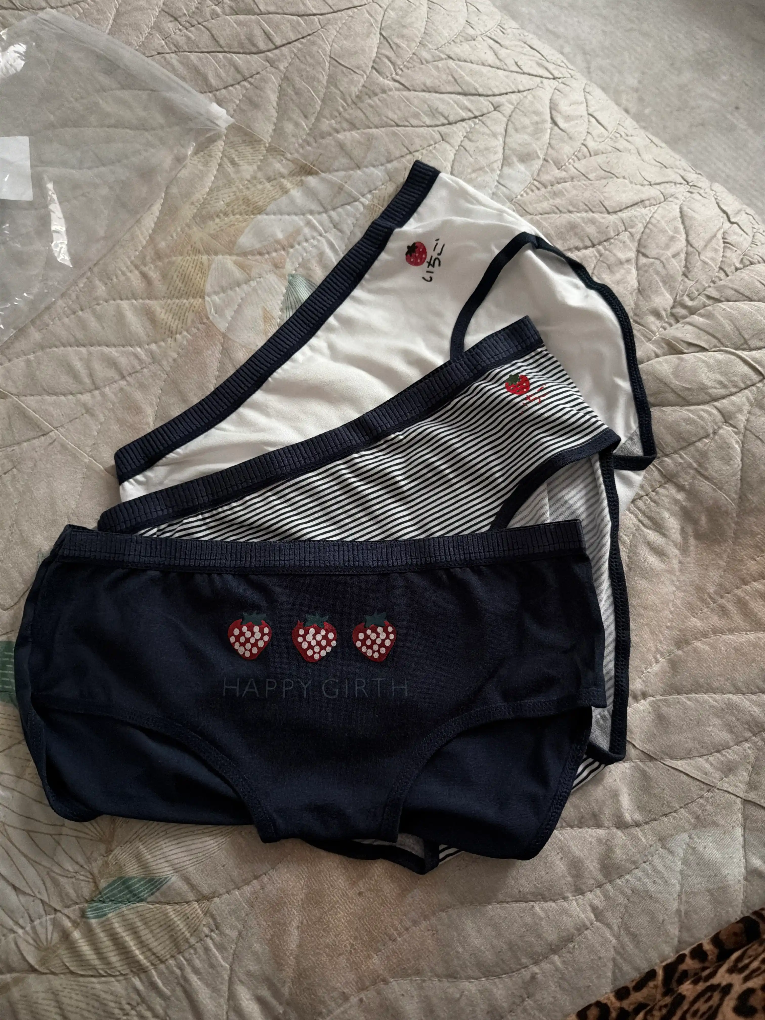 Ayollar slip-trusiklari, ayollar ichki kiyimlari, paxta, kundalik, 3 dona to'plamda