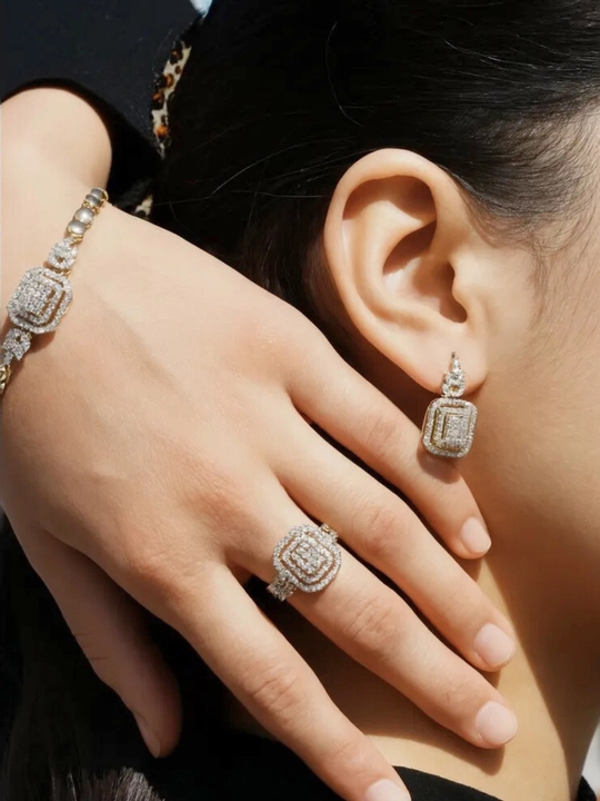 Комплект украшений, серьги, кольцо, браслет, цепочка, Messika Bvlgari, Vancleef