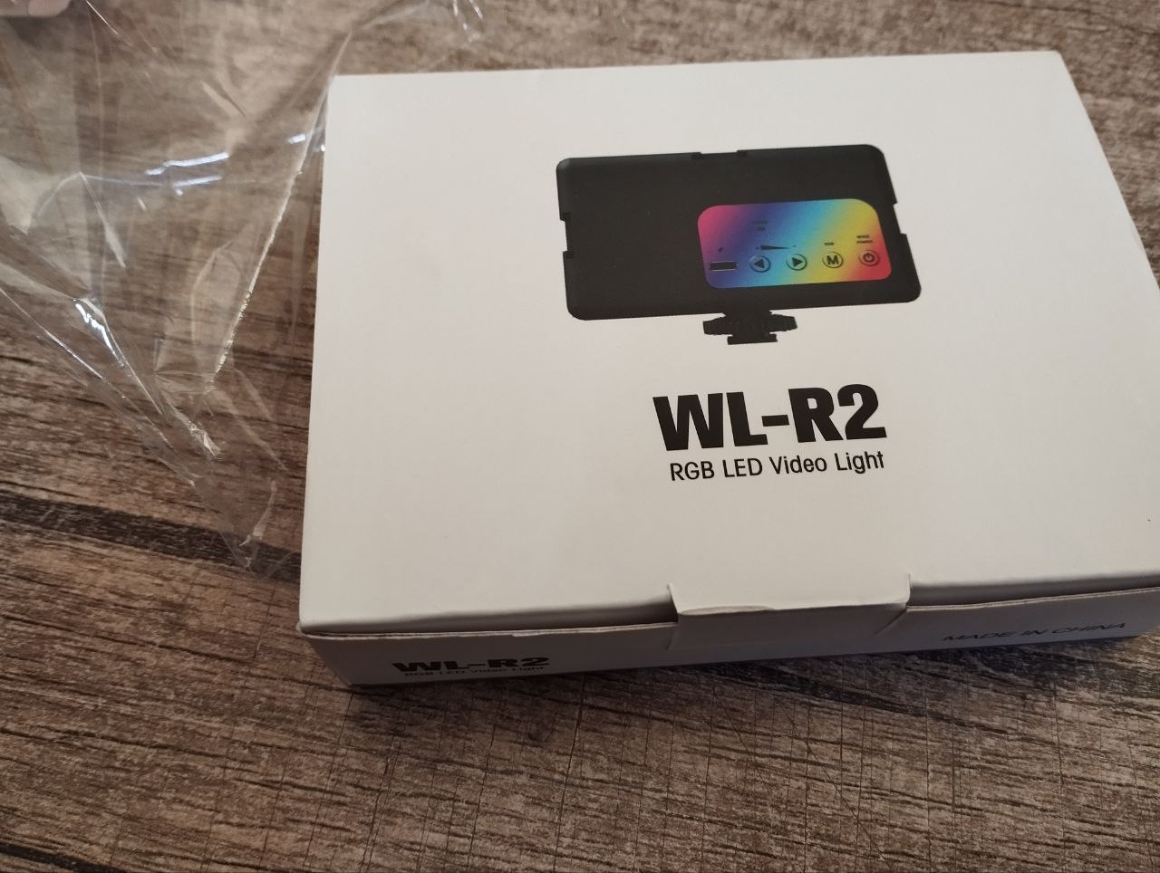 Videoyoritgich RGB, foto va video suratga olish uchun, telefon va kamera uchun mos