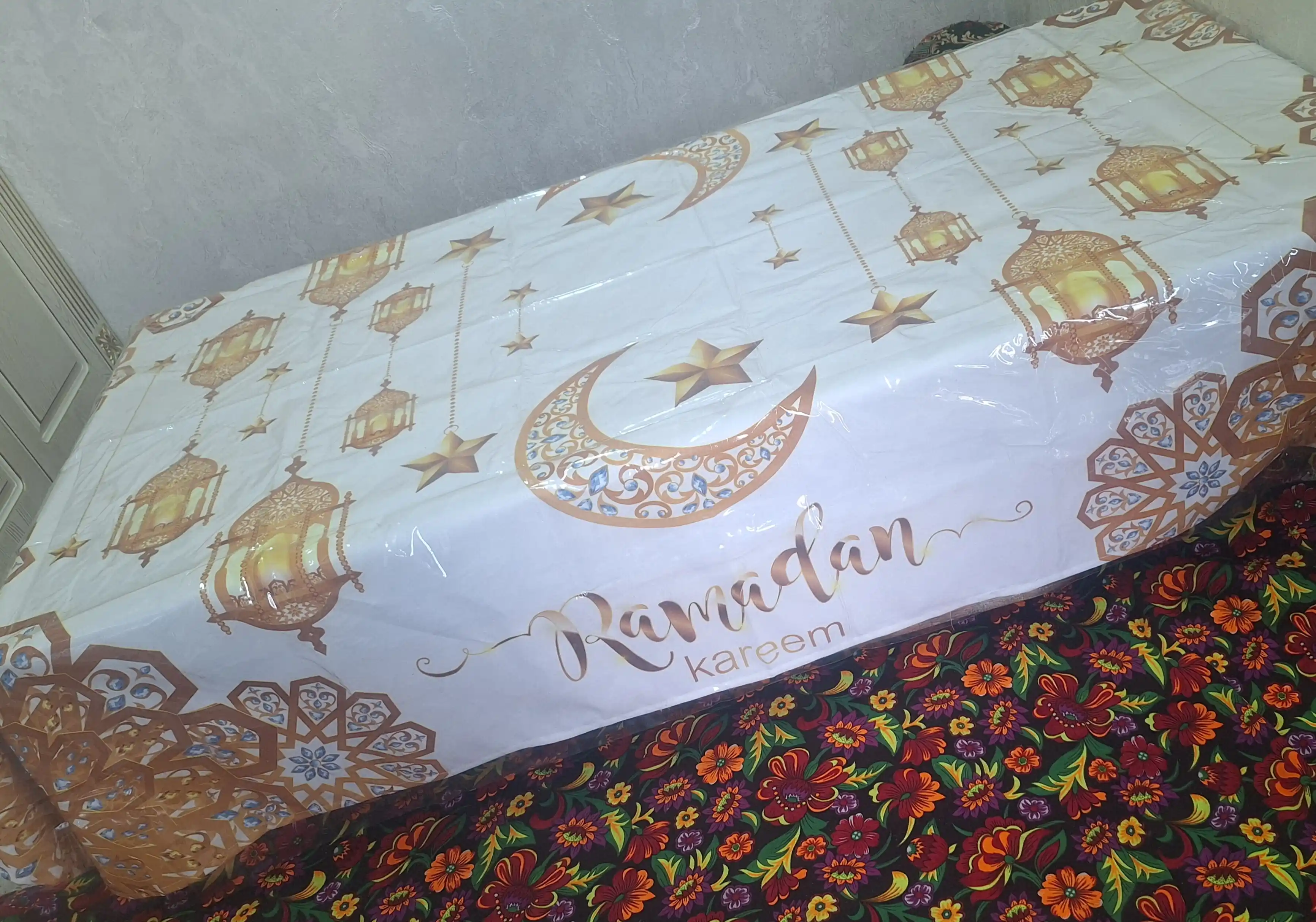 Ramazon Muborak dasturxonlari, oyi bayrami dasturxoni, 140*180