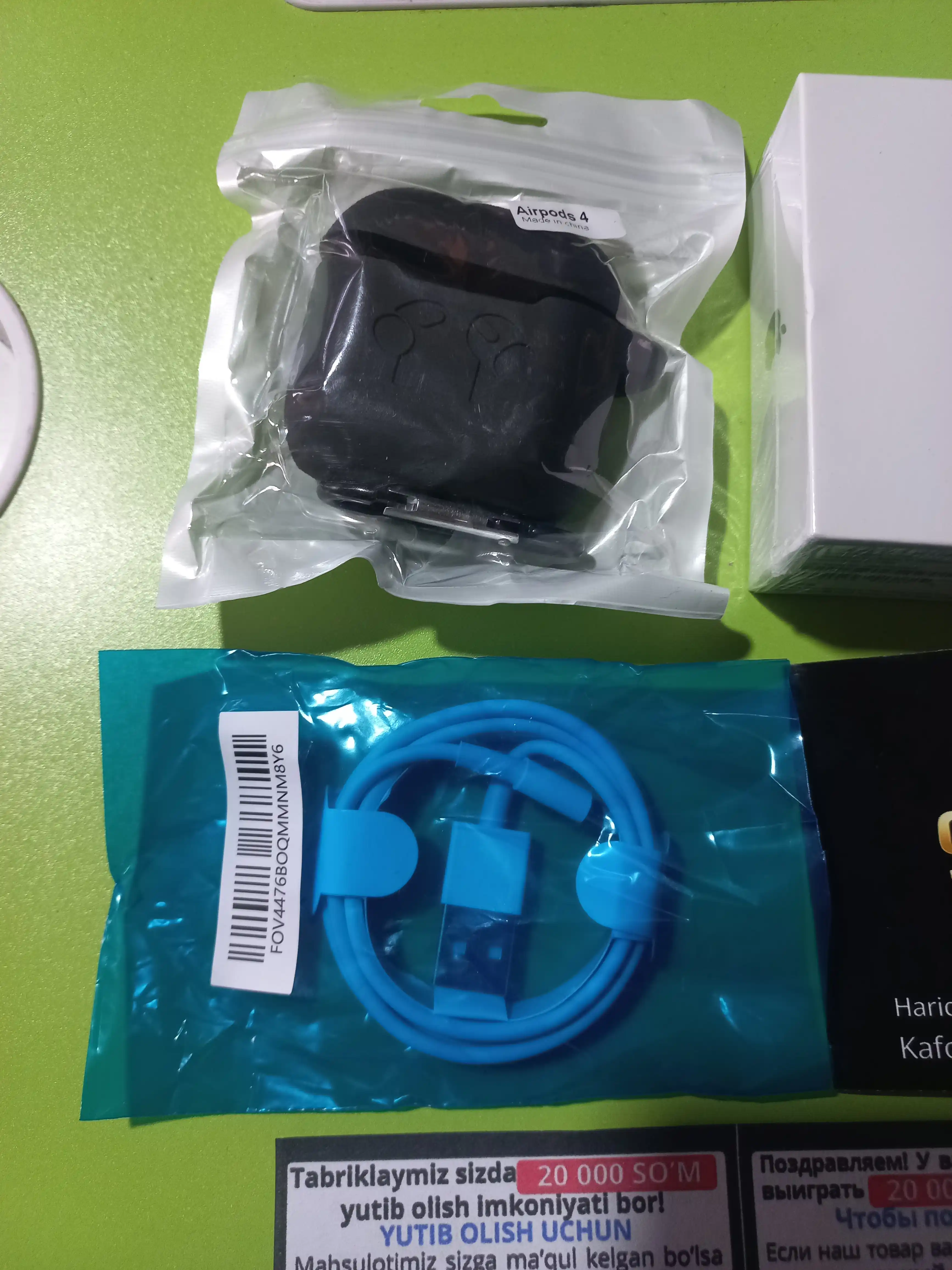 Simsiz quloqchinlar Pods 4, sensorli va blutuz naushniklar, iPhone va Android uchun