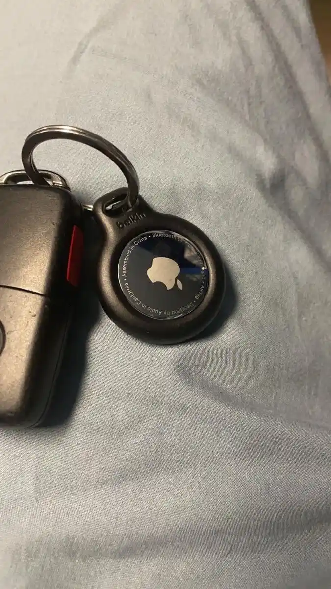Смарт-метка Apple AirTag  Bluetooth, U1, точный поиск