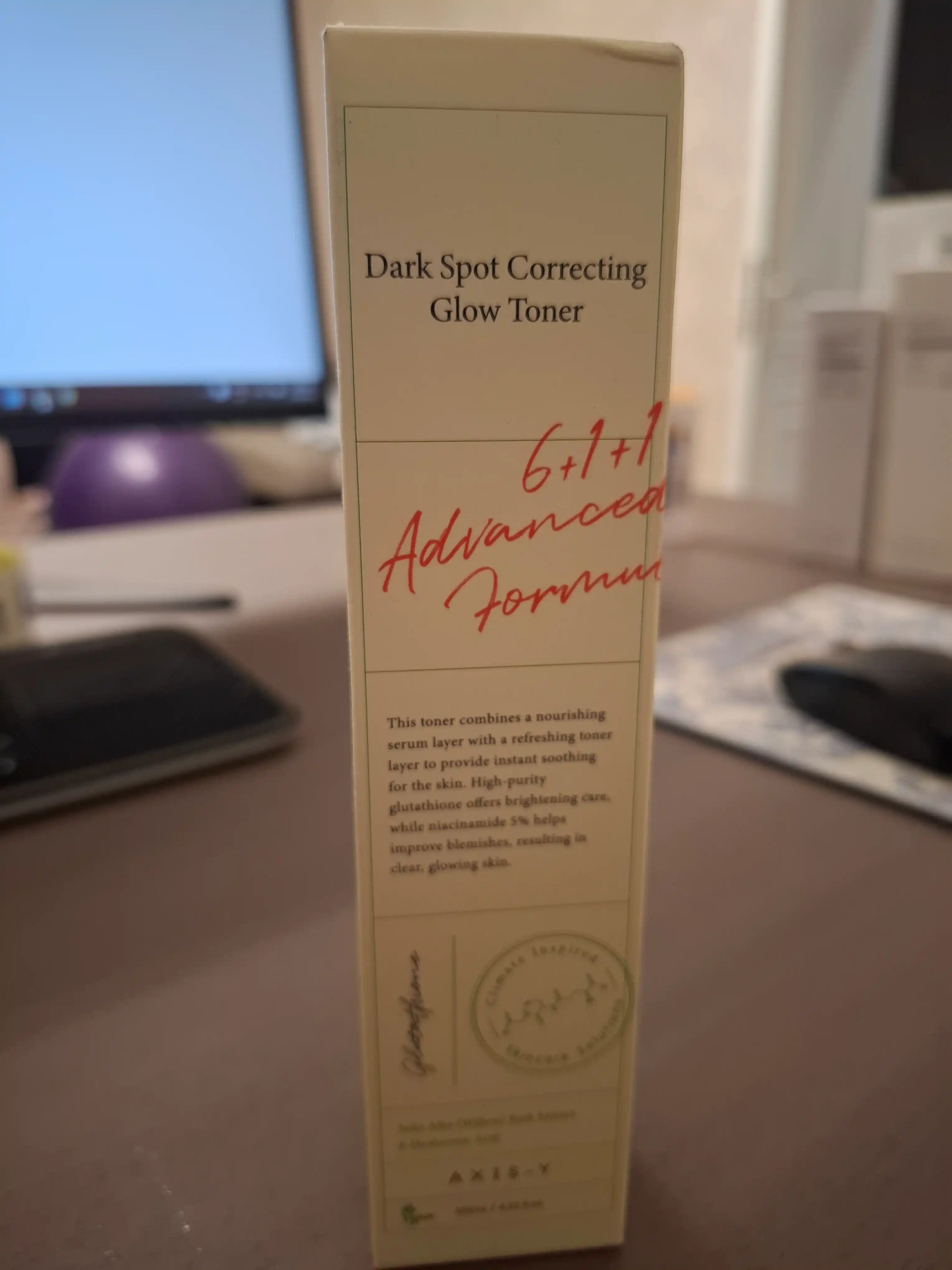 AXIS-Y Dark Spot Correcting Glow Toner — осветляющий тонер от пигментации и пост-акне, 125