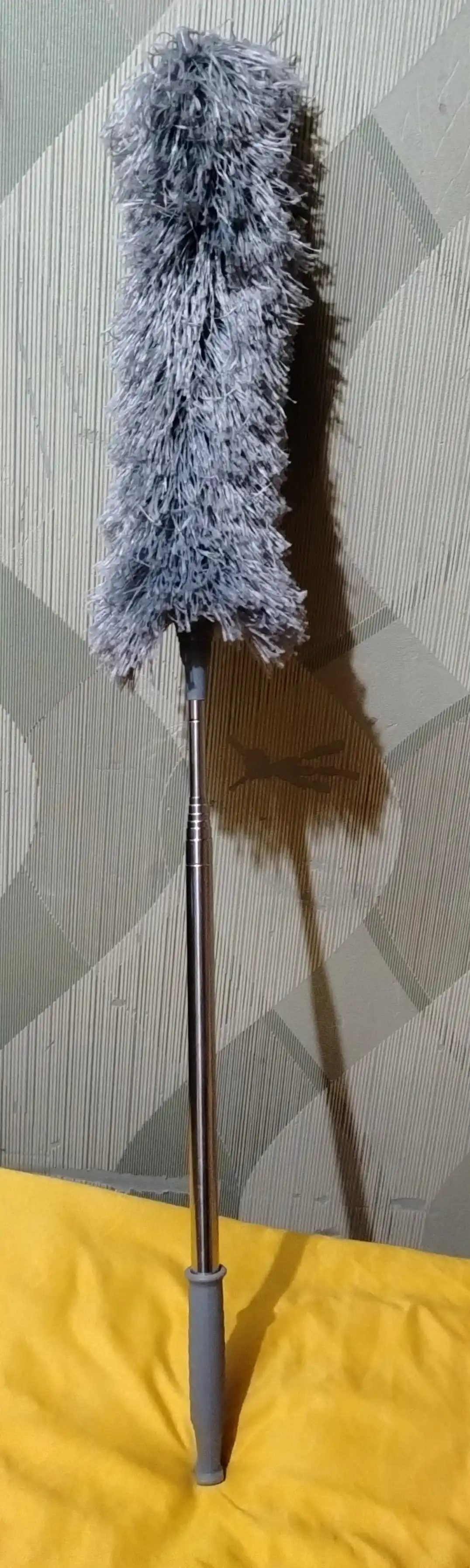 Teleskopik chang artgich, mikrofibrali cho'tka, chang yig‘uvchi cho‘tka, mikrofiber
