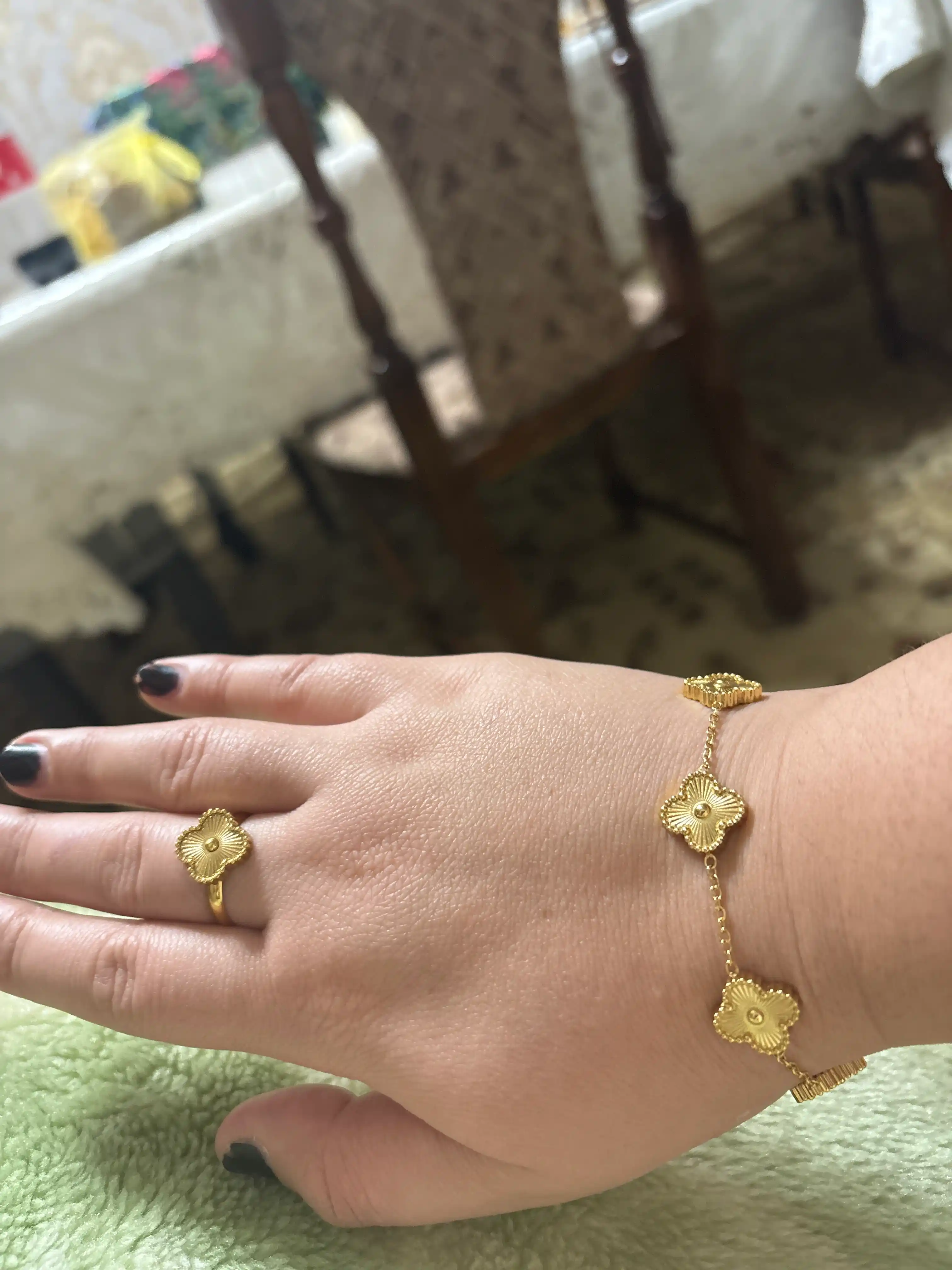 Комплект Vancleef из 4 предметов: кольцо, серьги, браслет и ожерелье, на каждый день