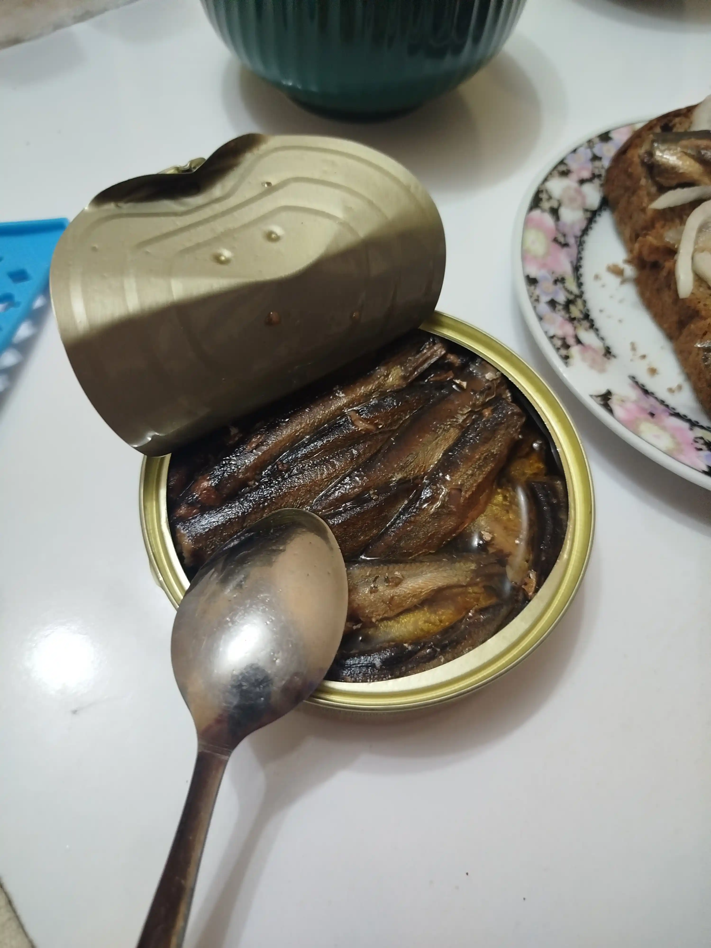 Shprotlar Рыбная деревня, boltiqbo'yi sprat yog'ida, 160 g