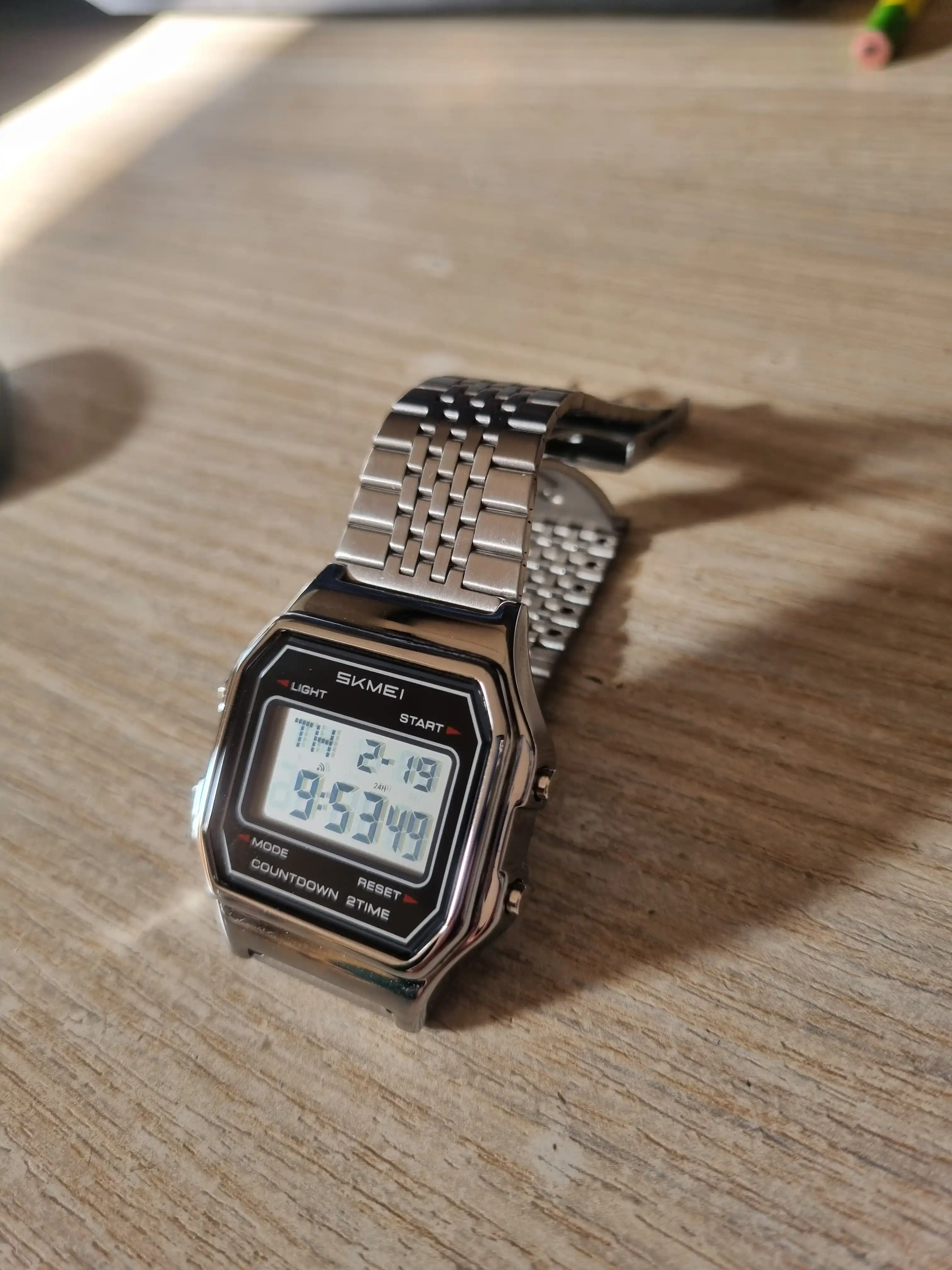 Электронные наручные часы в стиле Retro, SY2465