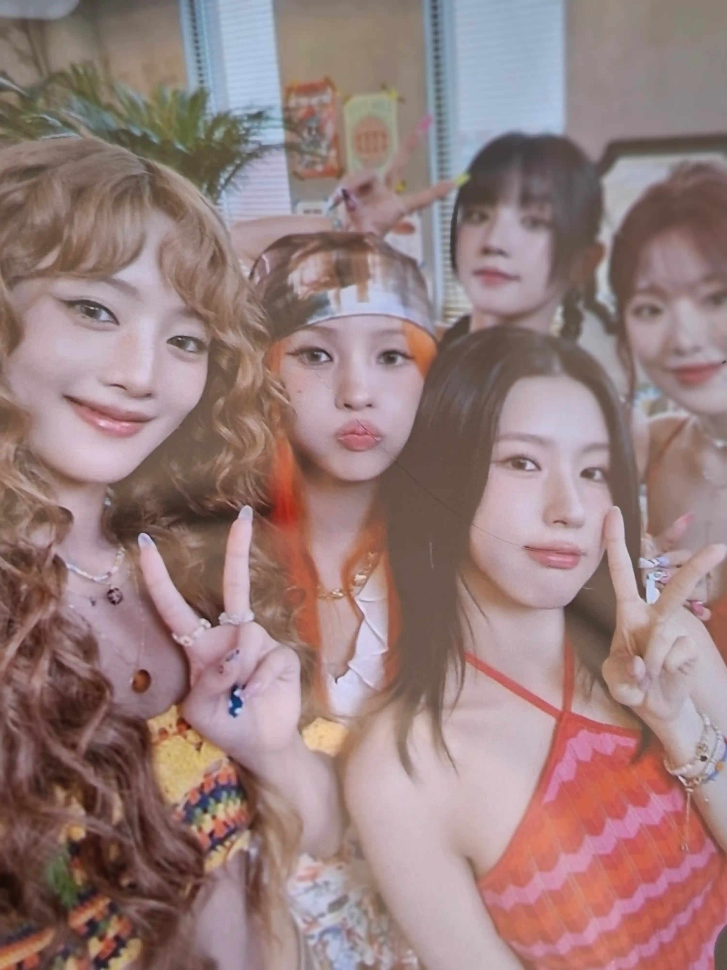 Коллекционные LOMO карточки K-POP G I-DLE, 92 шт, 60 карточек "GIDLE" и 32 стикера