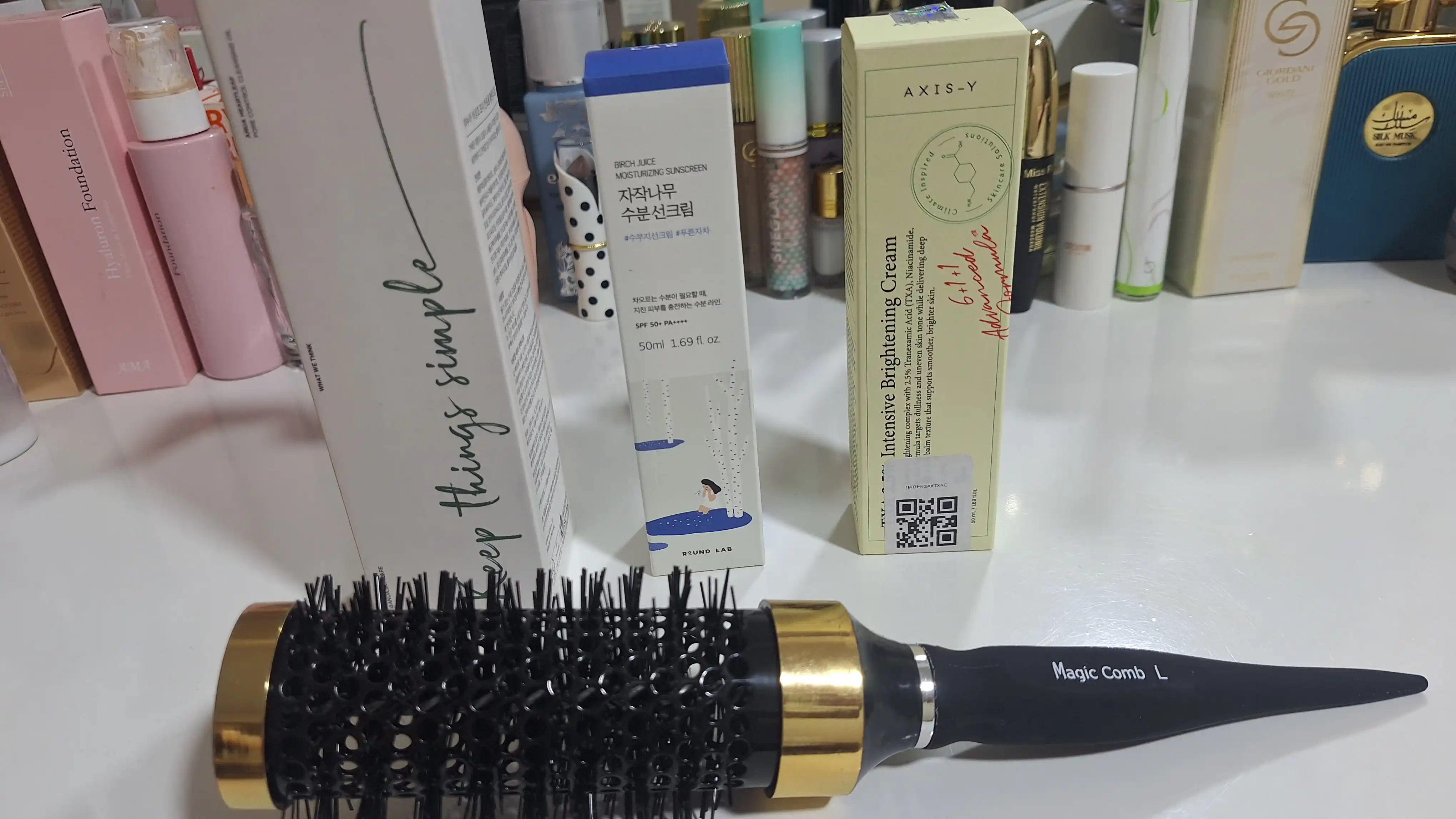 Yuzni oqartiruvchi krem AXIS-Y TXA 2.5% Intensive Brightening Cream, 50 ml