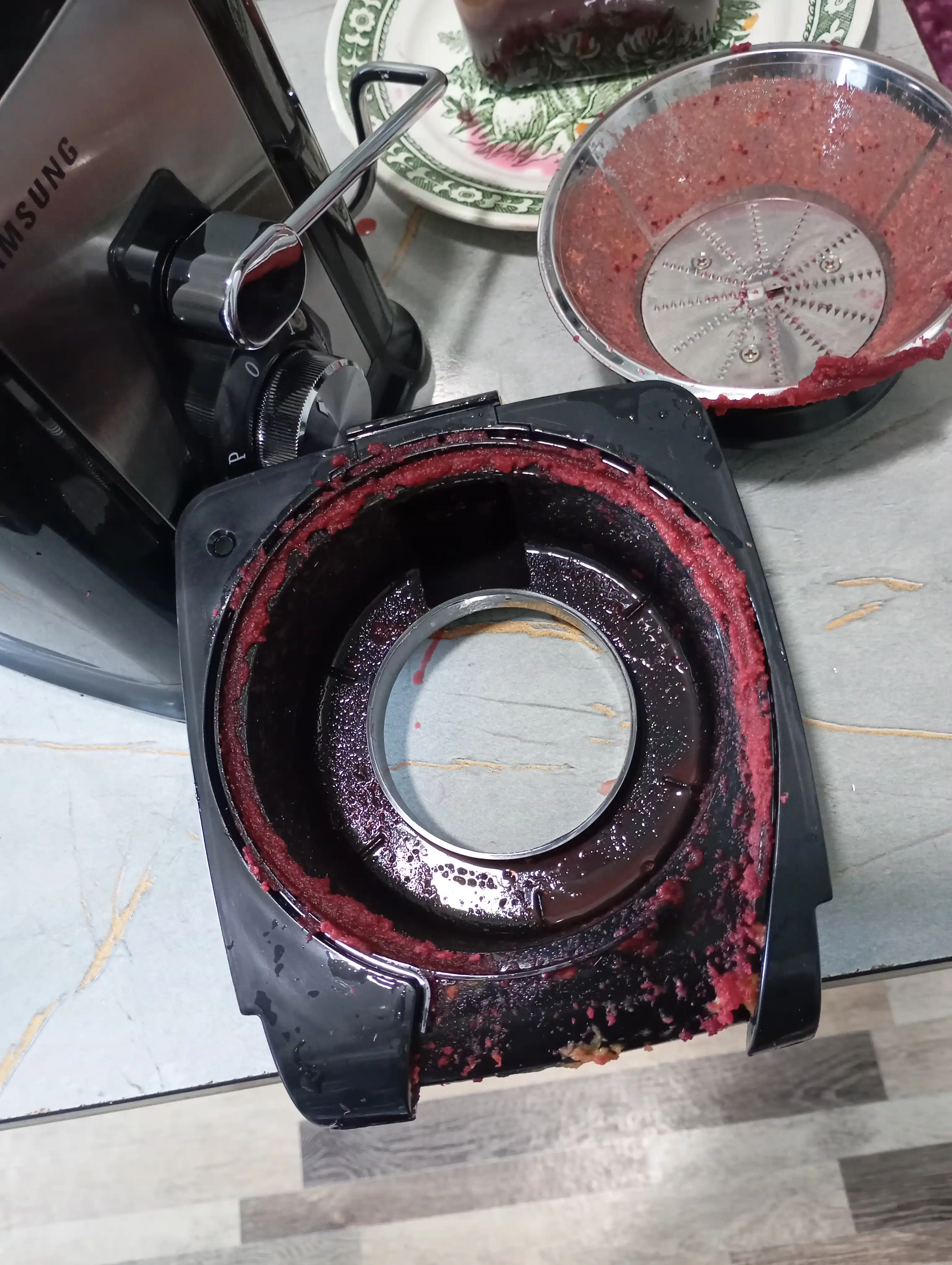 1000 Vt quvvatli elektr sharbatsiqqich, 600 ml