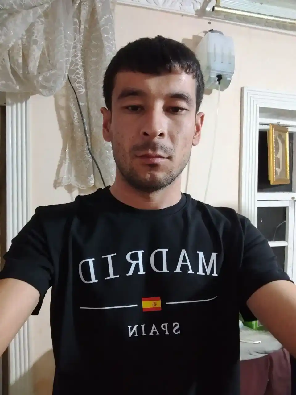 Erkaklar uchun futbolka