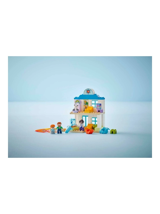 Конструктор LEGO DUPLO Поход к врачу 10449