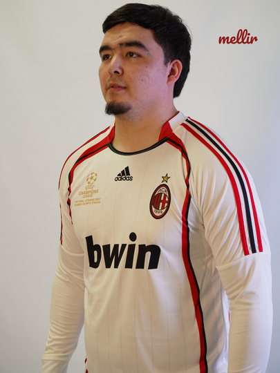 AC Milan ретро форма — элегантность и дух побед