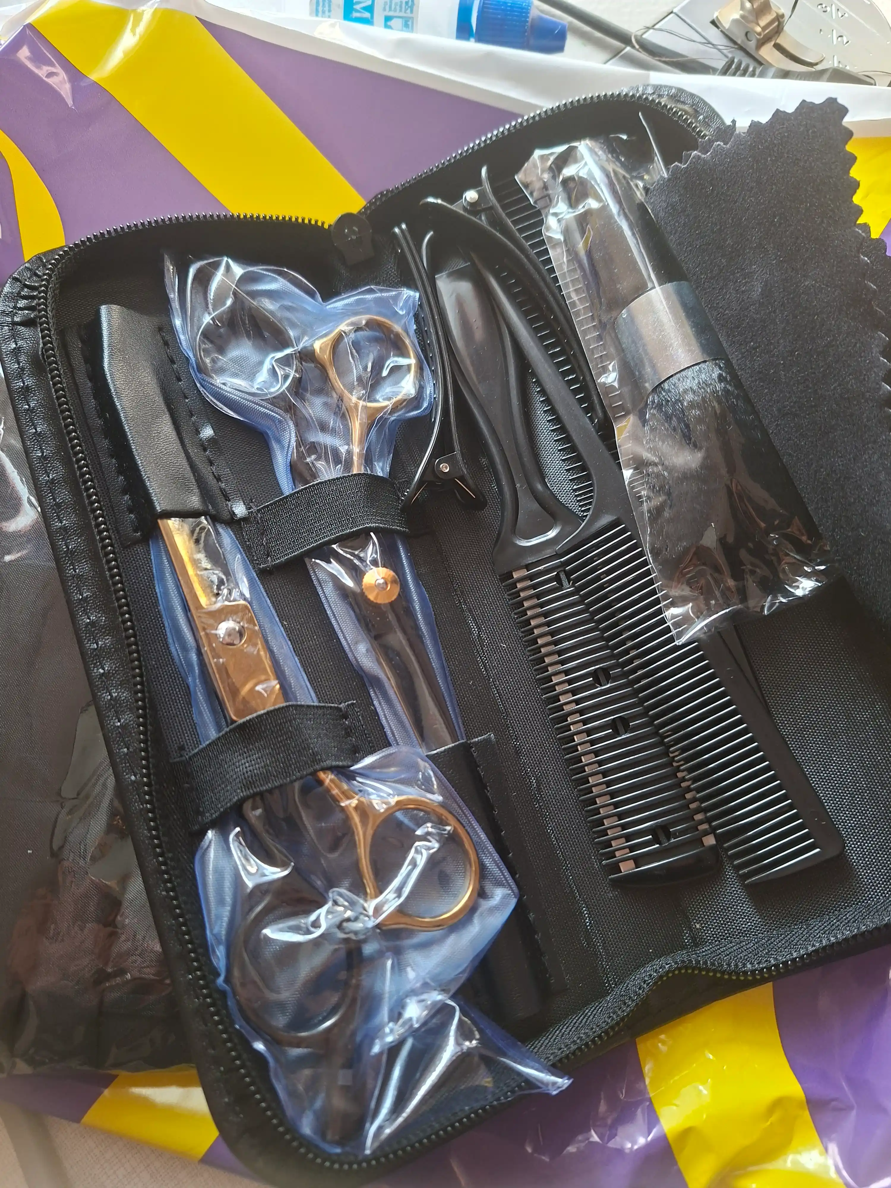 Sochlarni kesish, tekislash va ingichkalash uchun professional sartaroshlik qaychisi，11-1