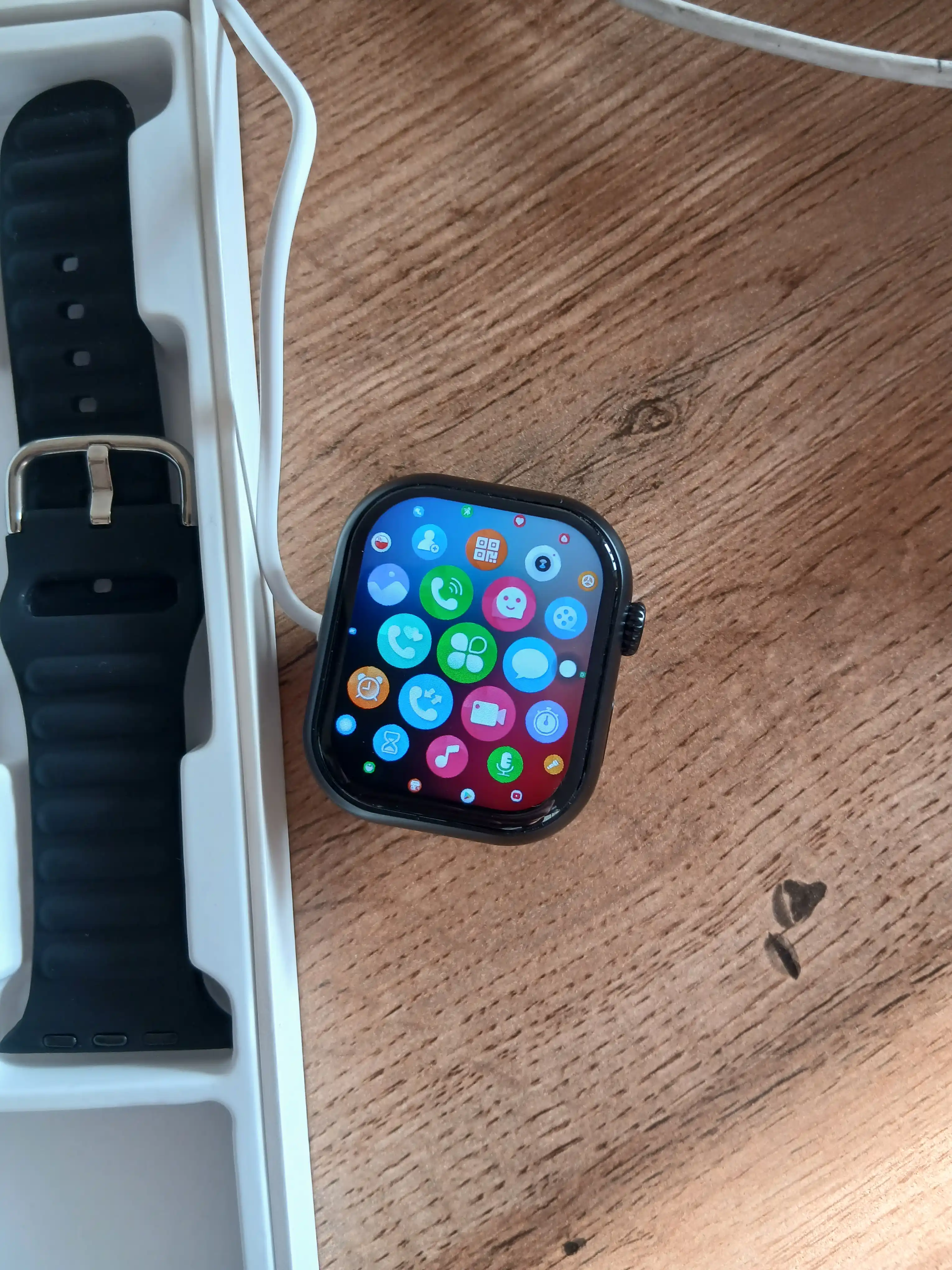 Smartwatch modio ST12. playmarket bor. simkarta o'qiydi. kamera bor