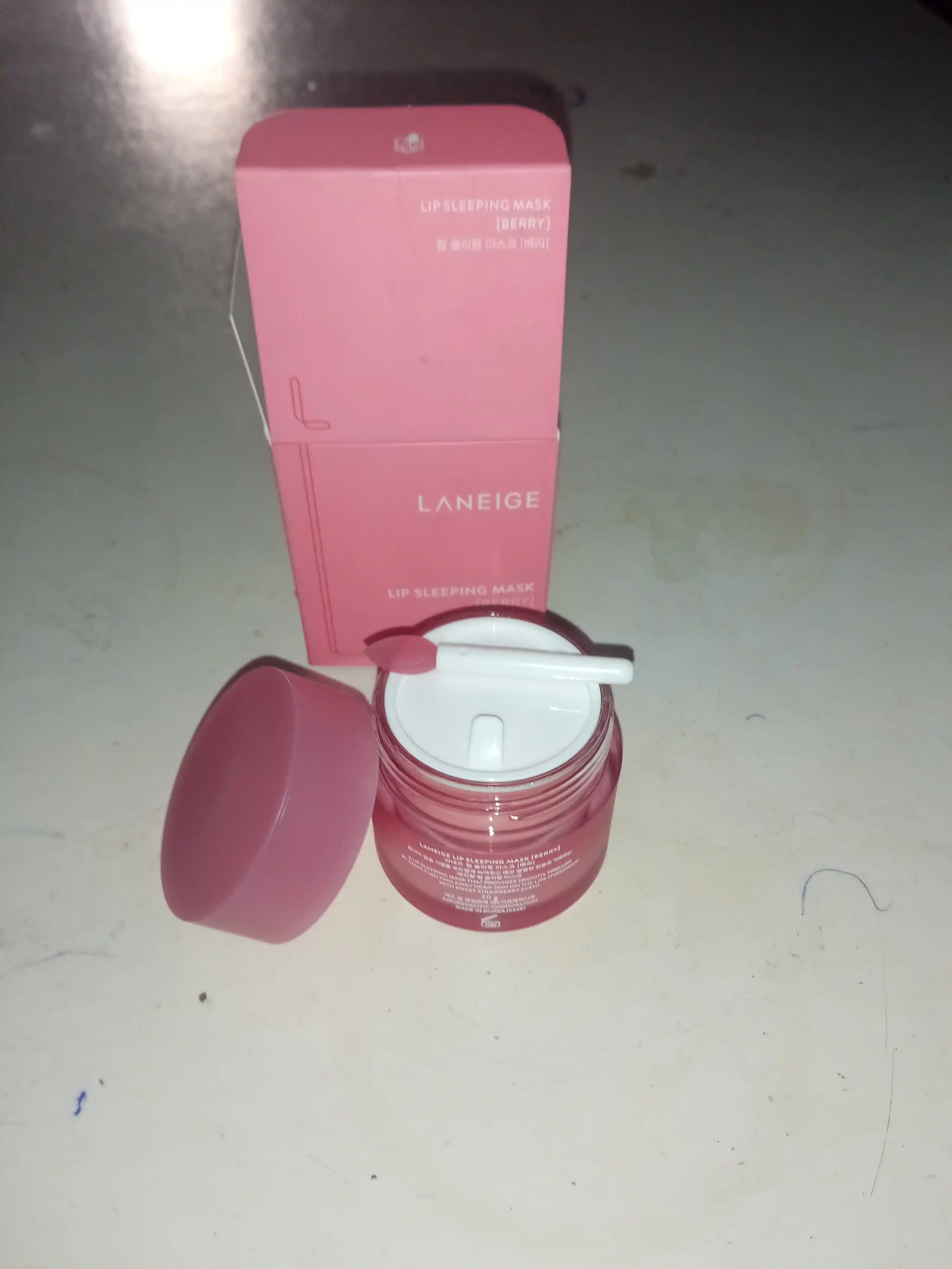 Lab uchun namlovchi va tiklovchi  balzam va niqob Laneige, 20 gr
