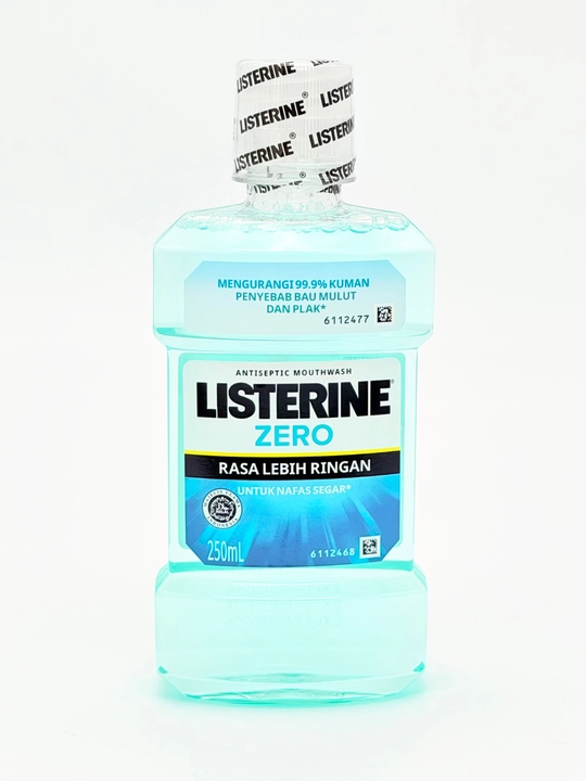 Ополаскиватель для рта Listerine, устраняет неприятный запах изо рта, 250 мл