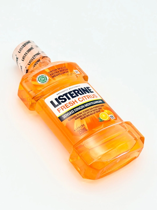 Ополаскиватель для рта Listerine, устраняет неприятный запах изо рта, 250 мл