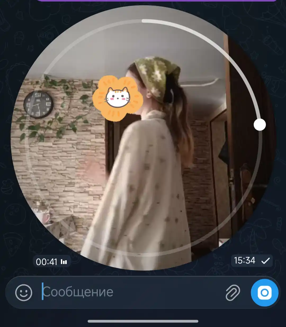 Ayollar uchun bosh ro‘mol, uchburchak ro‘mol, uslubiy bezak va aksessuar