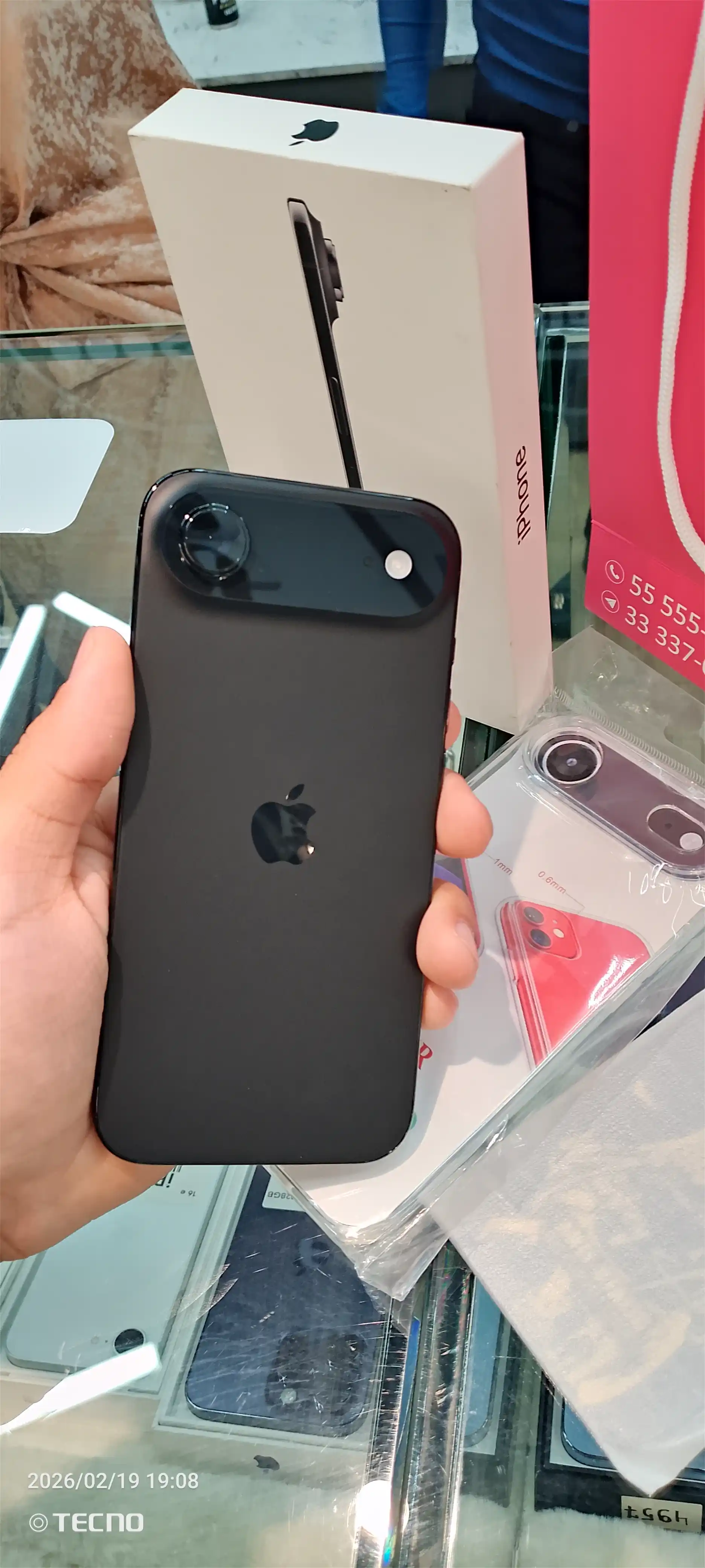 Apple smartfon iPhone 17 Air 256GB, 512GB, 1TB, eSIM